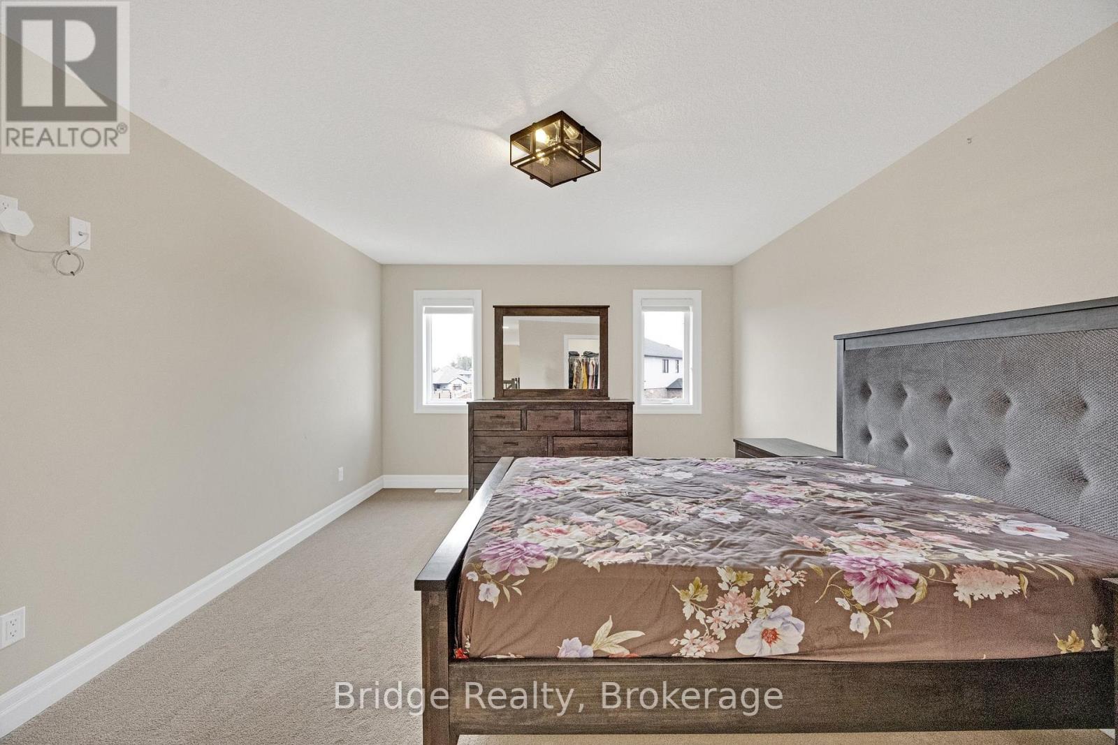 256 Tamarack Boulevard, Woodstock, Ontario  N4S 0E2 - Photo 33 - X12946980