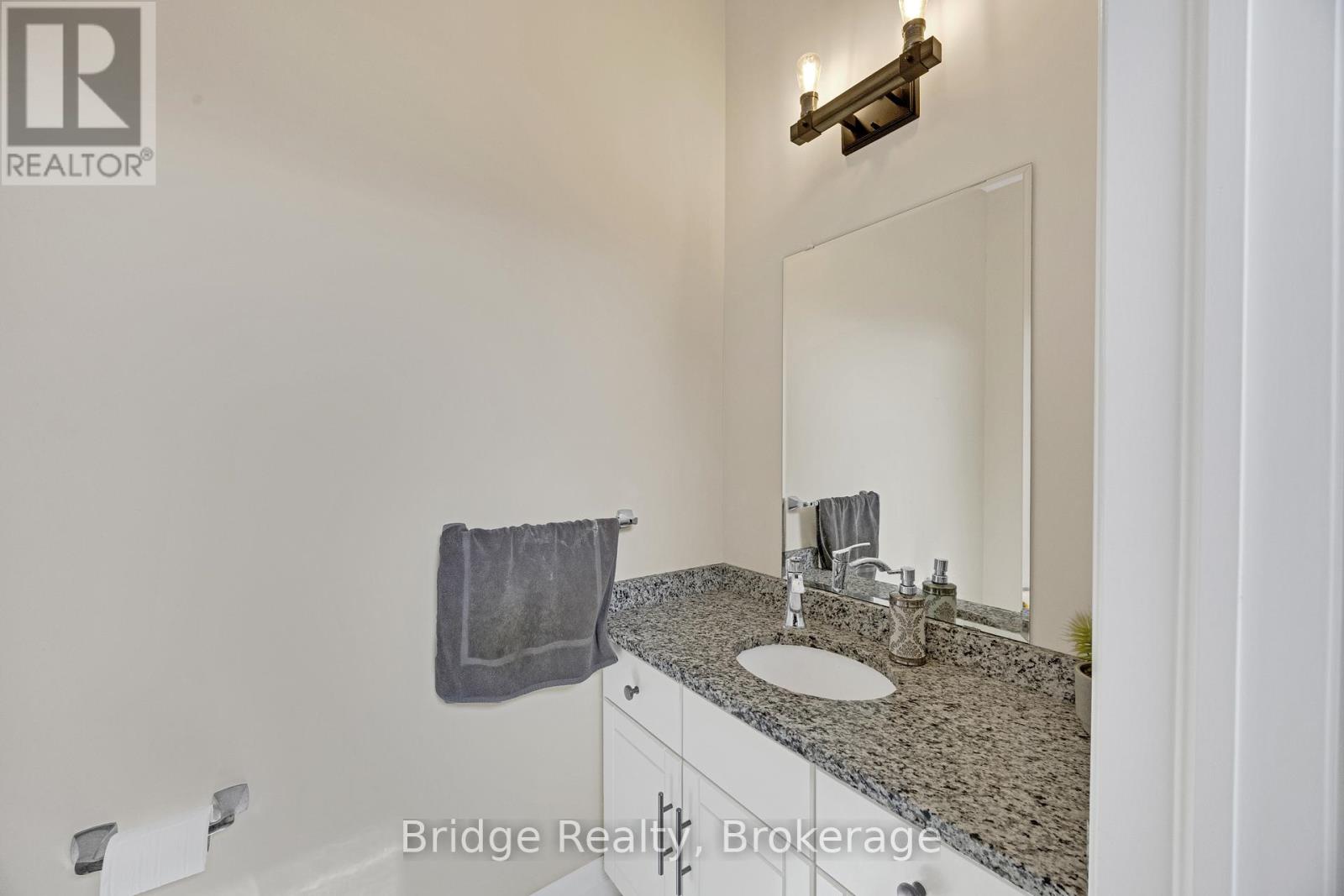 256 Tamarack Boulevard, Woodstock, Ontario  N4S 0E2 - Photo 6 - X12946980