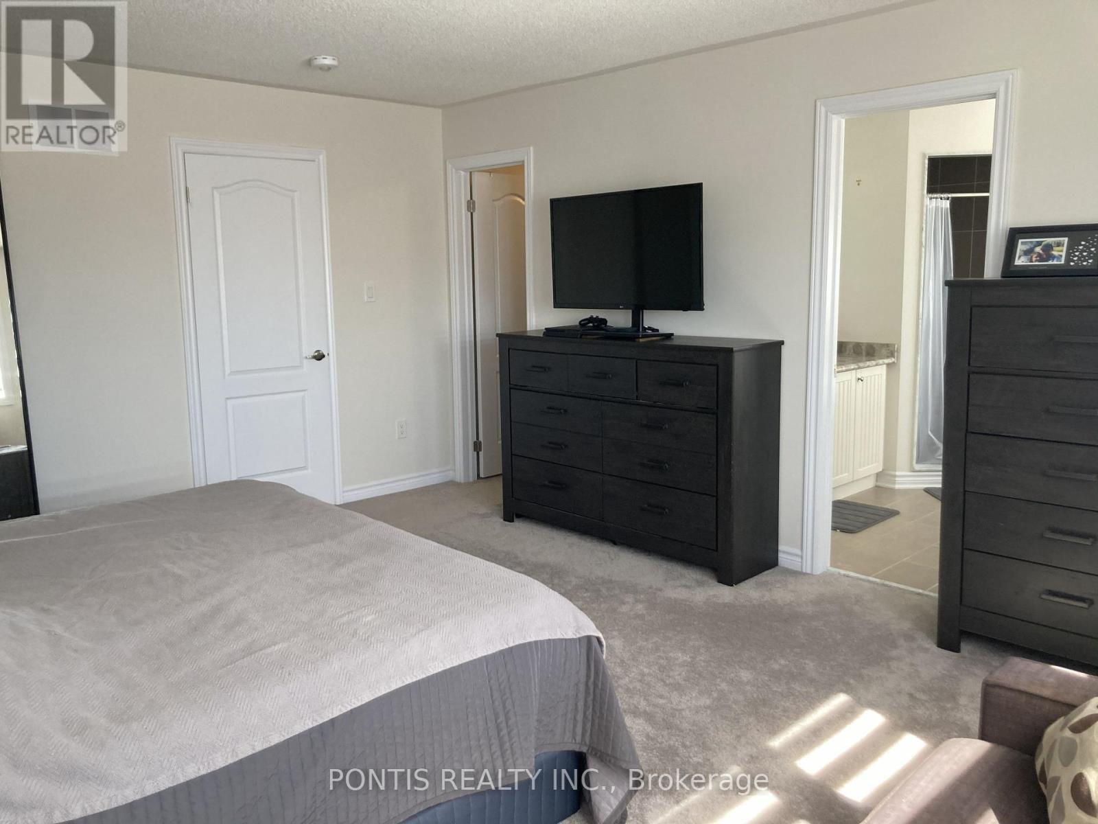 5 Jardine Street, Brock, Ontario  L0K 1A0 - Photo 6 - N12842206