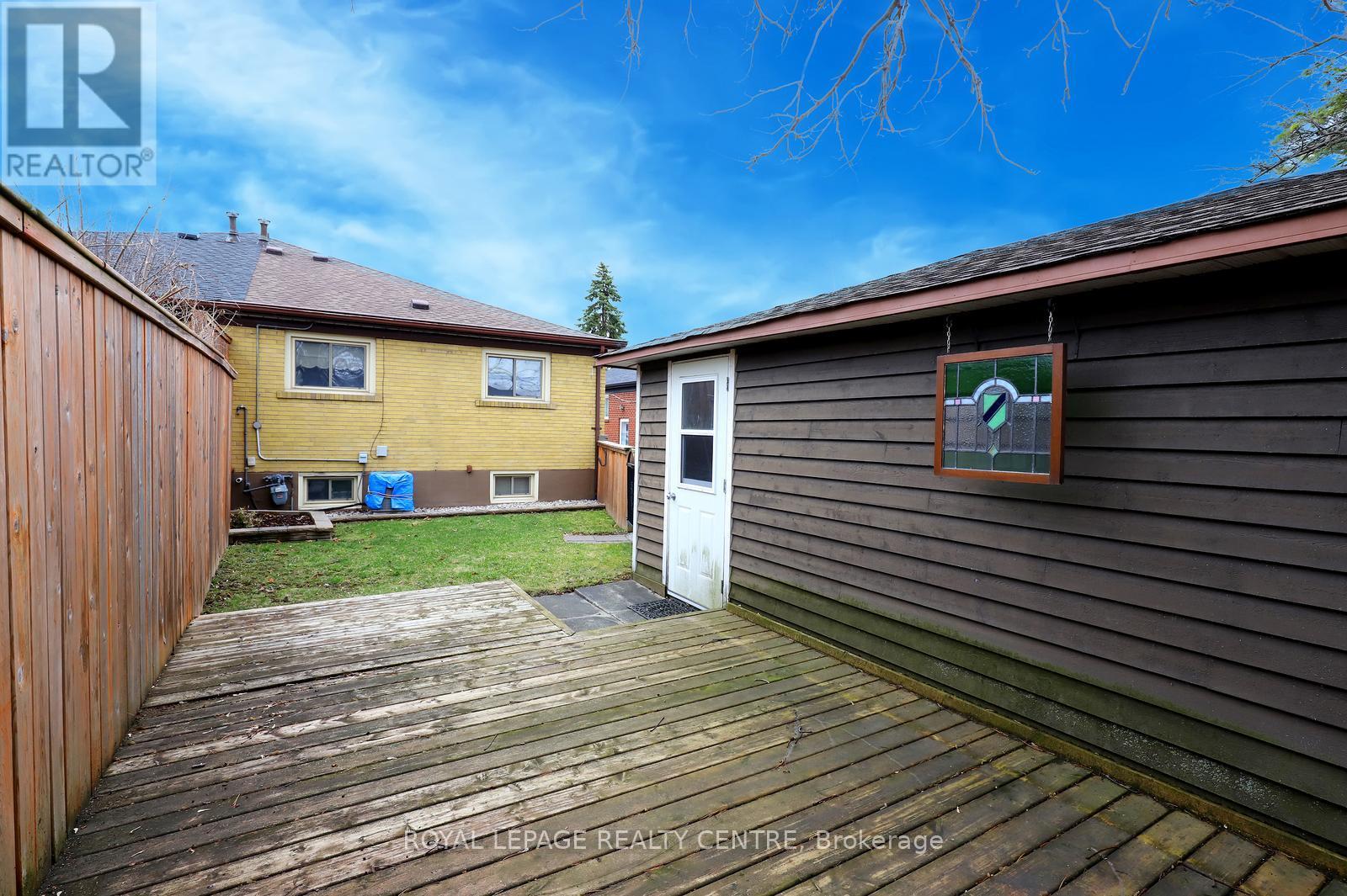 3638 Anniversary Road, Mississauga, Ontario  L5C 2G1 - Photo 35 - W12934164