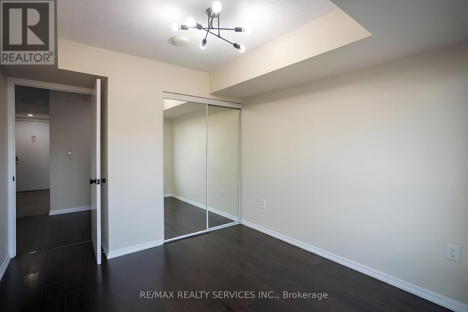 703 - 800 Lawrence Avenue W, Toronto, Ontario  M6A 0B1 - Photo 11 - W12941428