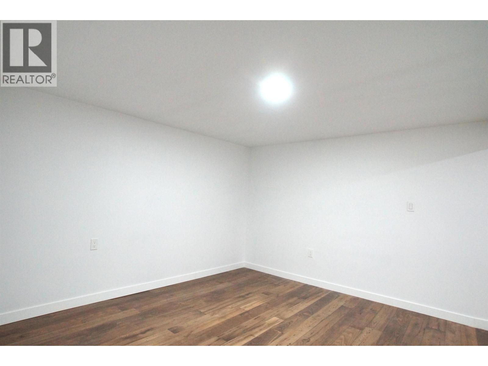 3945 W 10th Avenue, Vancouver, British Columbia  V6R 2G9 - Photo 39 - R3105295