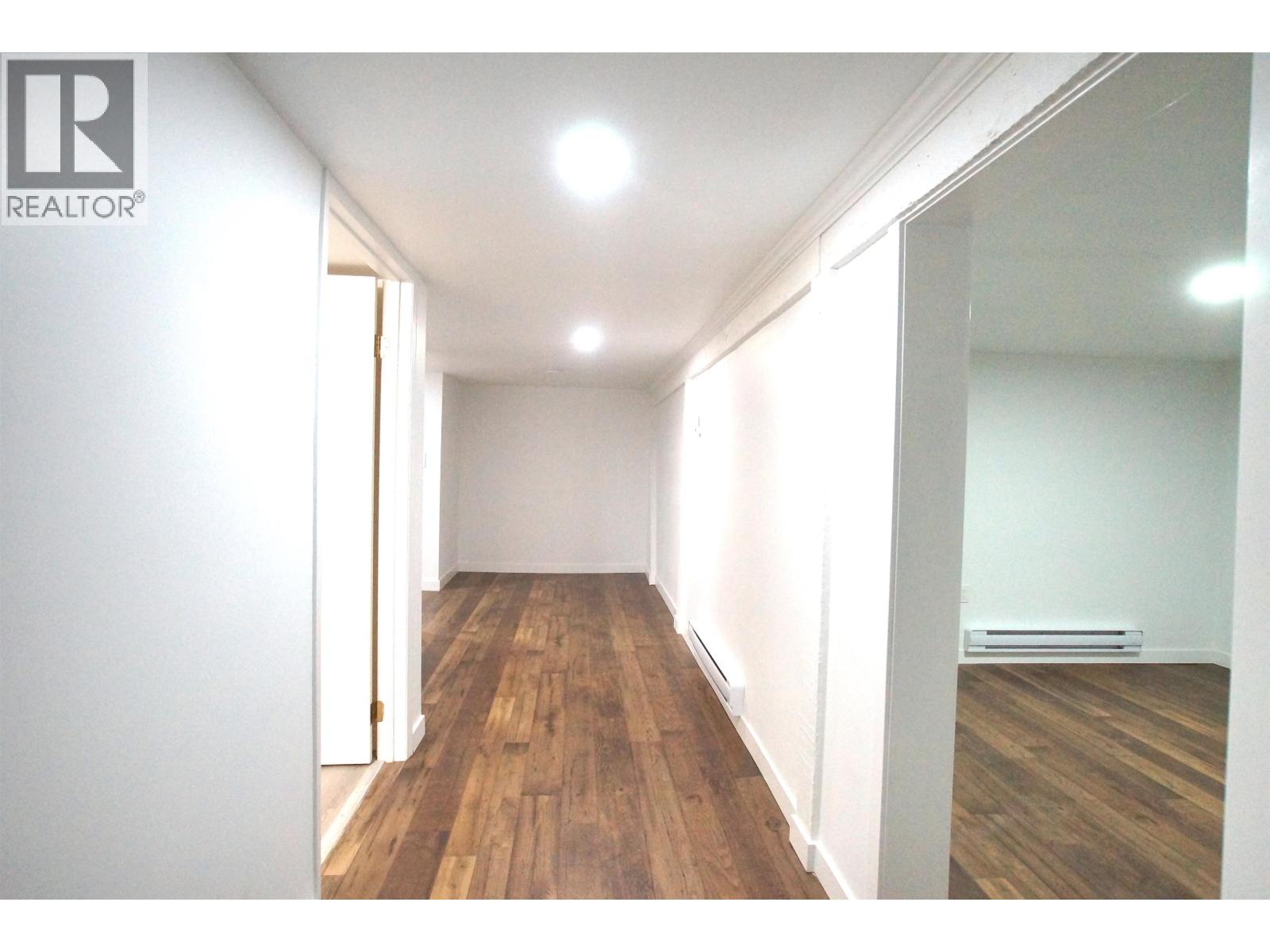 3945 W 10th Avenue, Vancouver, British Columbia  V6R 2G9 - Photo 37 - R3105295