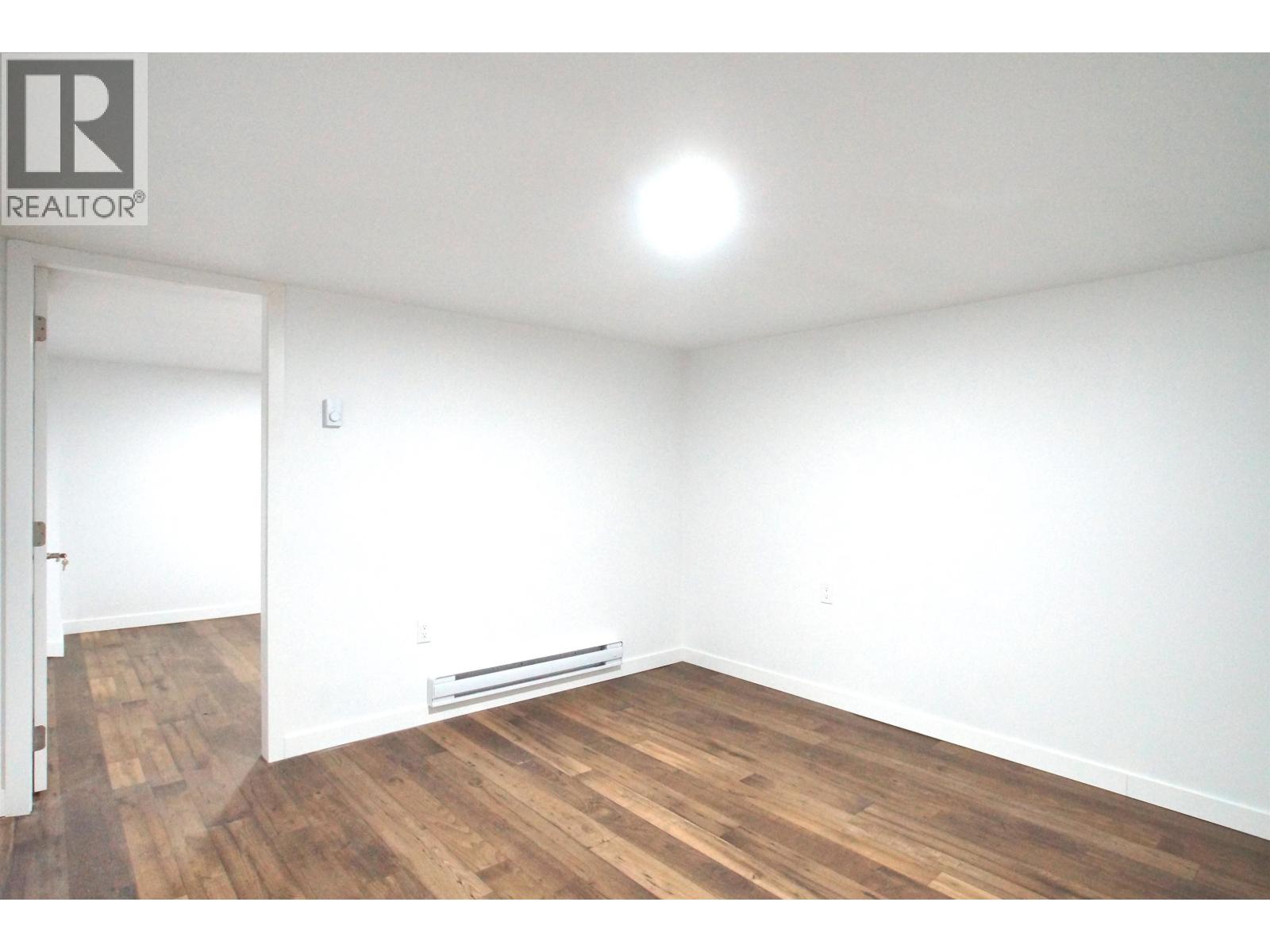 3945 W 10th Avenue, Vancouver, British Columbia  V6R 2G9 - Photo 38 - R3105295