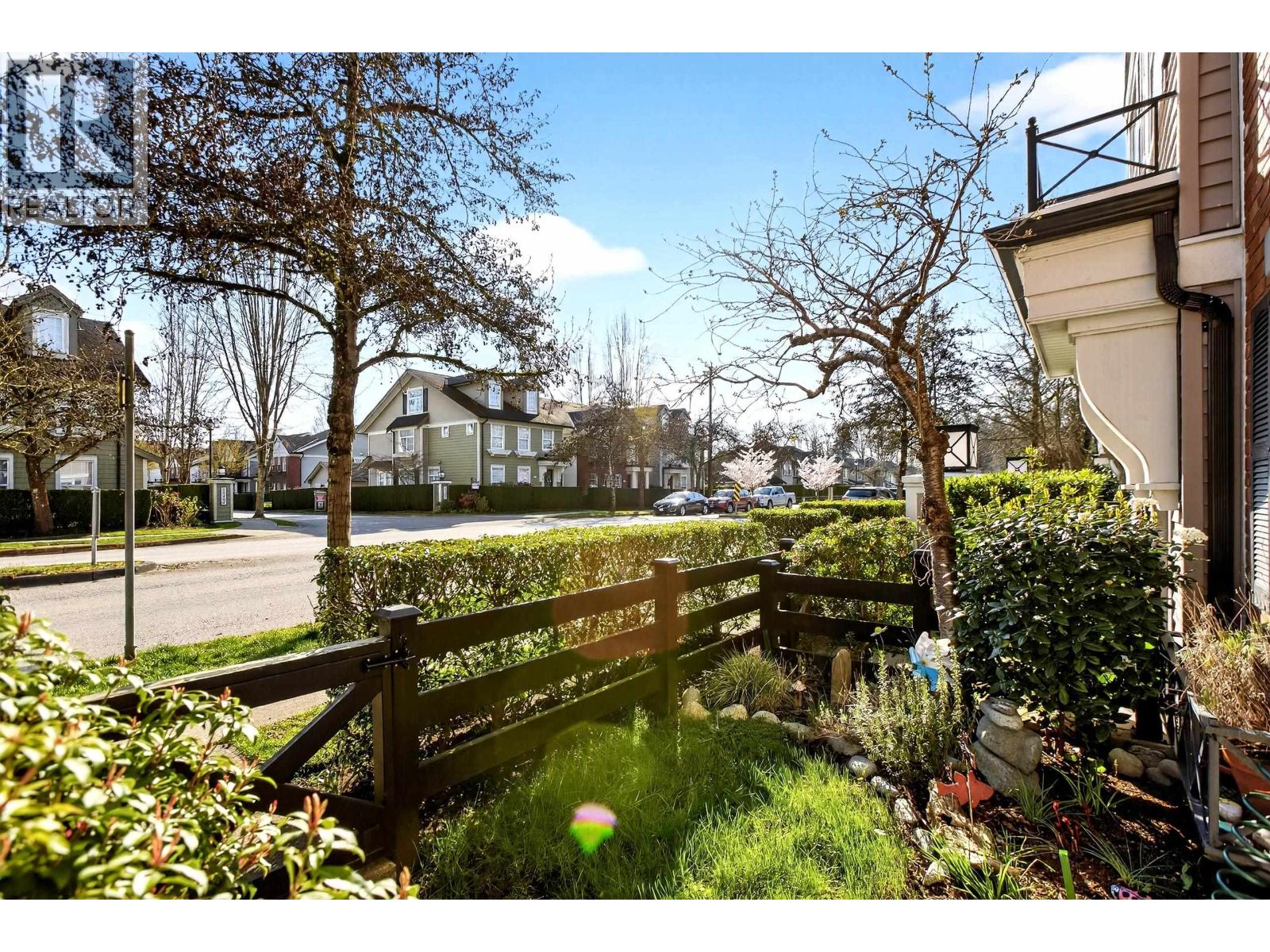 35 11067 Barnston View Road, Pitt Meadows, British Columbia  V3Y 2X3 - Photo 4 - R3105992