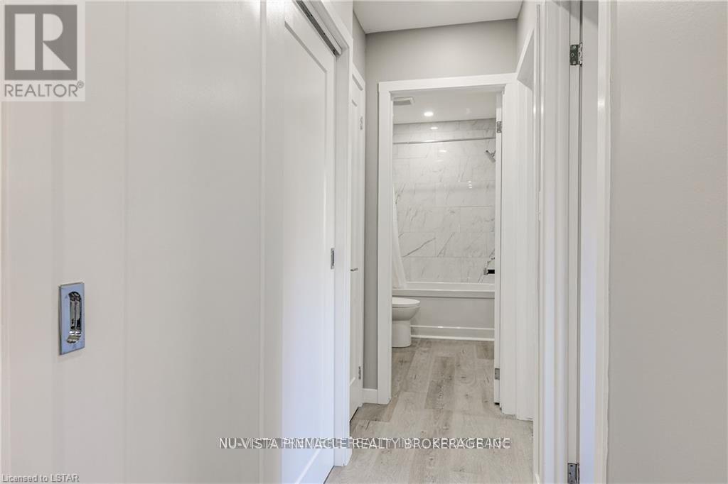 307 - 1176 Hamilton Road, London East, Ontario  N5W 1A9 - Photo 15 - X12946900