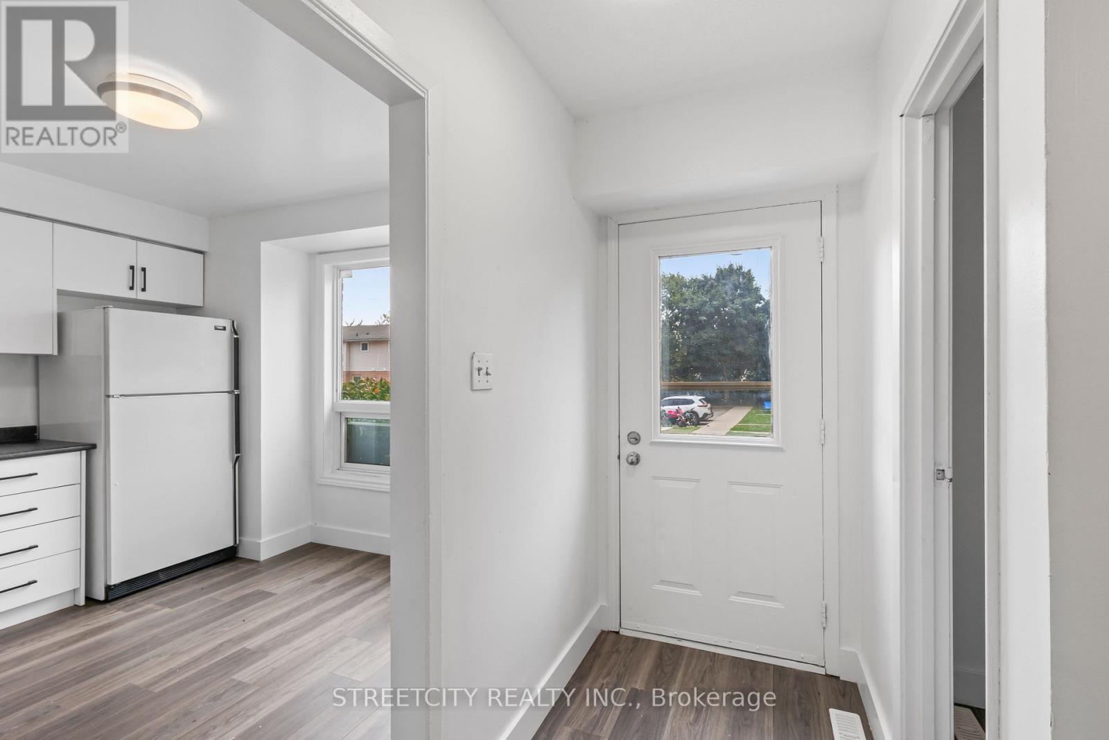 59 - 550 Second Street, London East, Ontario  N5V 3S3 - Photo 3 - X12946954