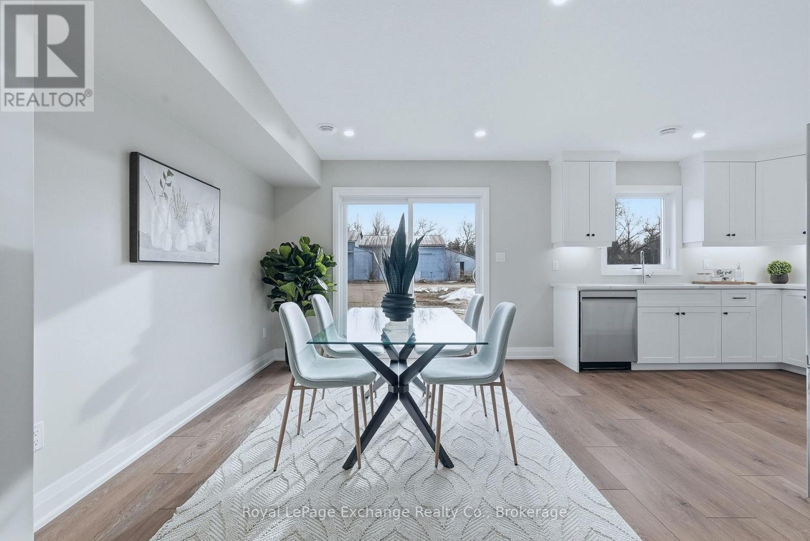 Unit 3 - 227 Bruce Street S, West Grey, Ontario  N0G 1R0 - Photo 11 - X12946898