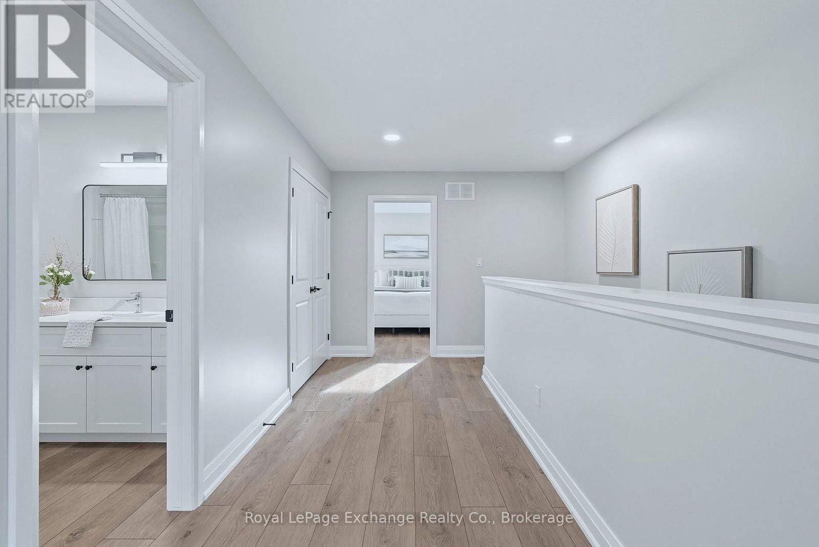 Unit 3 - 227 Bruce Street S, West Grey, Ontario  N0G 1R0 - Photo 17 - X12946898