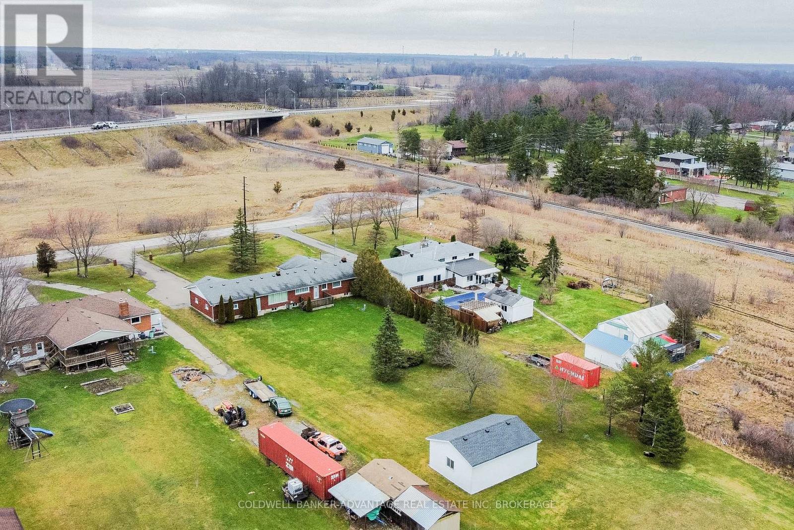 377 Silverthorn Crescent, Welland, Ontario  L3B 5N4 - Photo 50 - X12926774