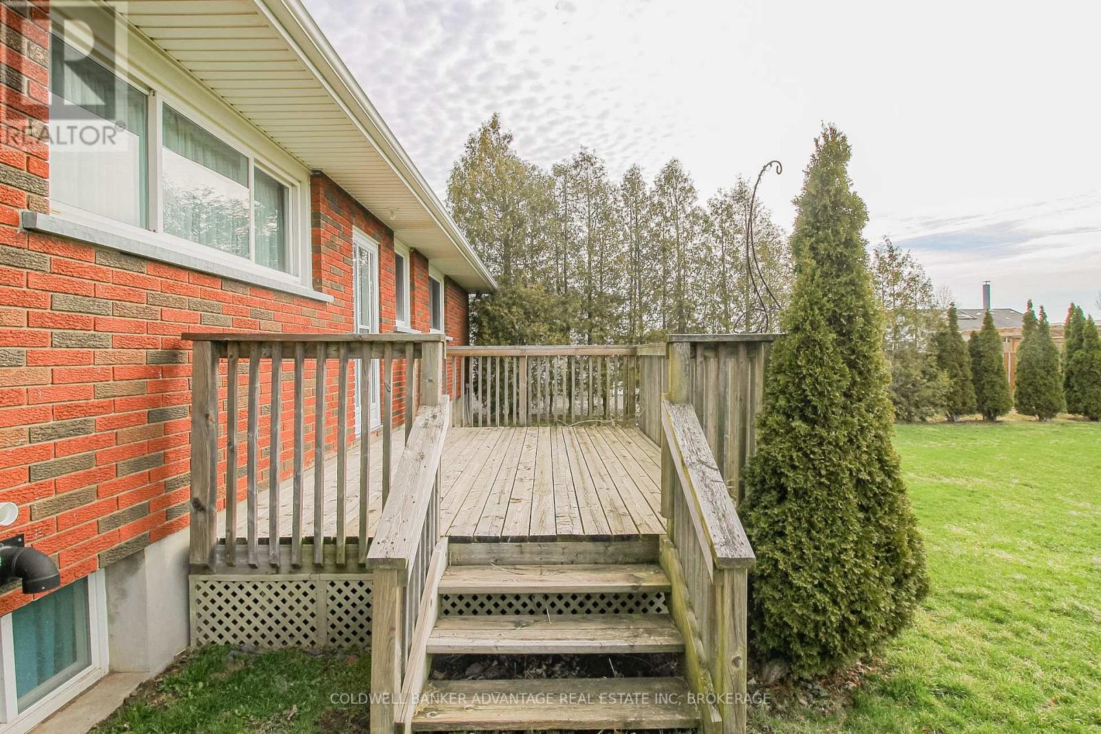 377 Silverthorn Crescent, Welland, Ontario  L3B 5N4 - Photo 46 - X12926774