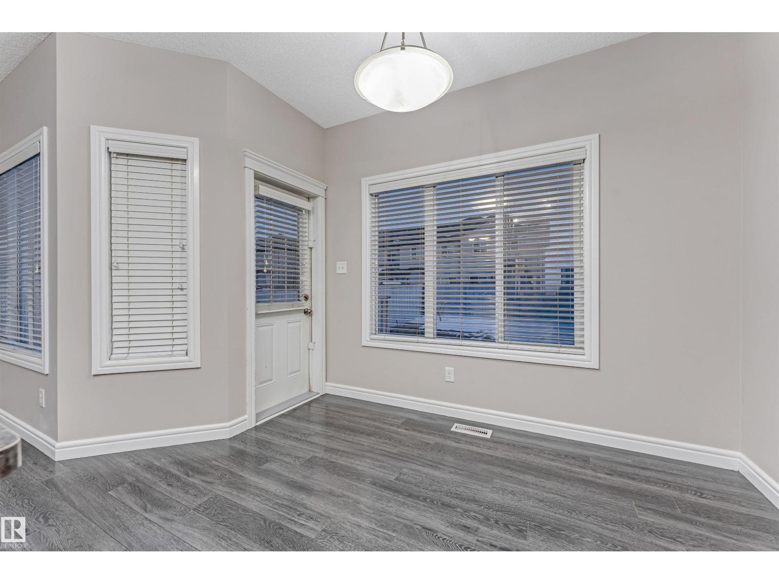 2929 16a Av Nw, Edmonton, Alberta  T6T 0P8 - Photo 11 - E4480103