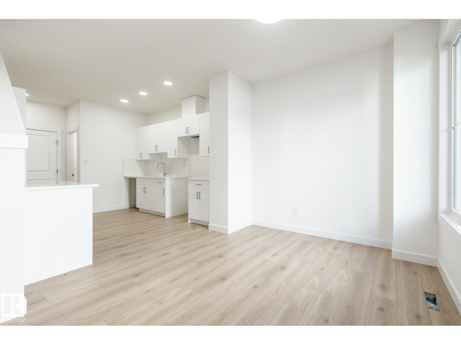 #50 7110 Keswick Cm Sw, Edmonton, Alberta  T6W 5P7 - Photo 10 - E4480105