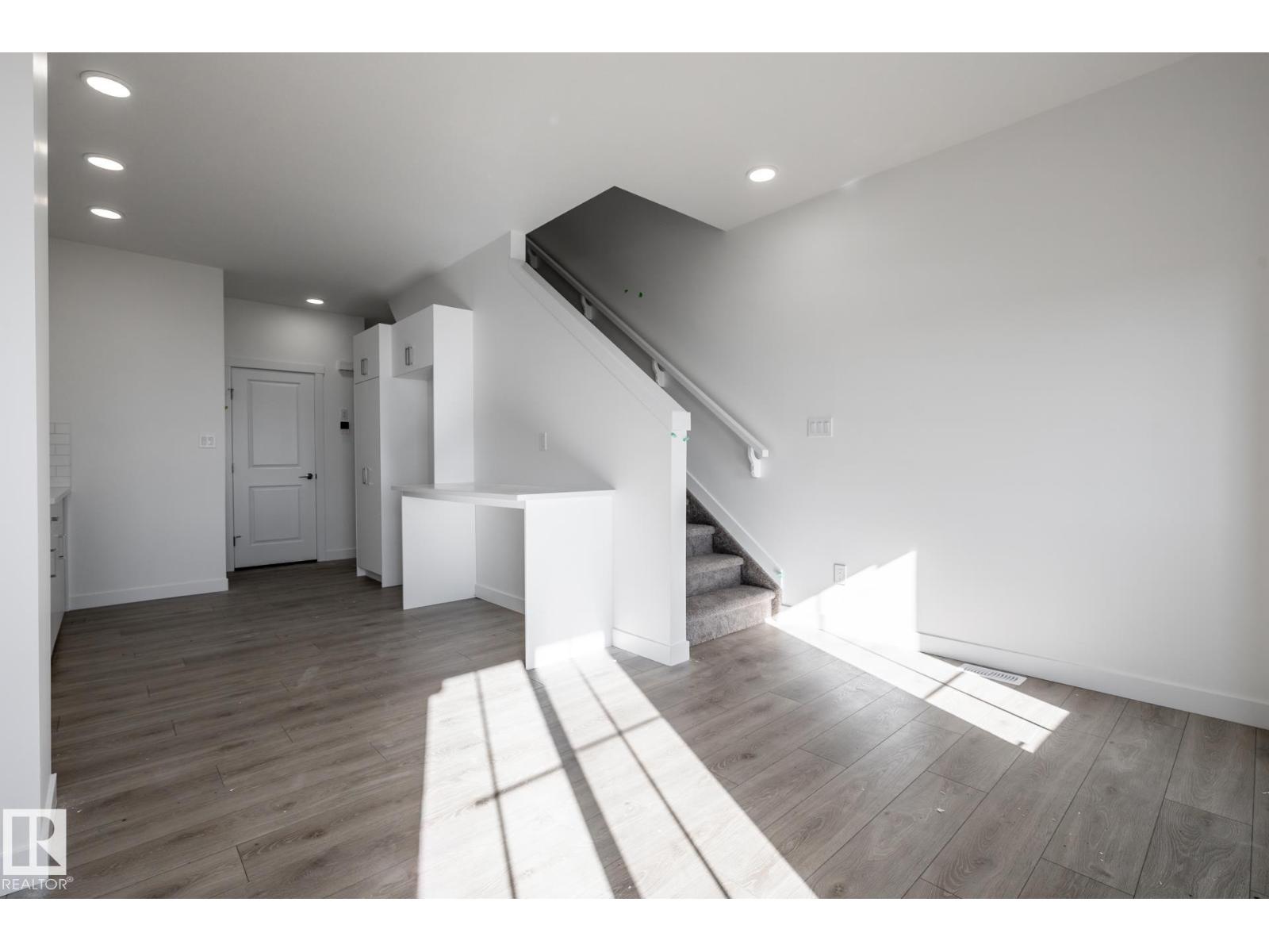 #29 7110 Keswick Cm Sw, Edmonton, Alberta  T6W 5P7 - Photo 10 - E4480107