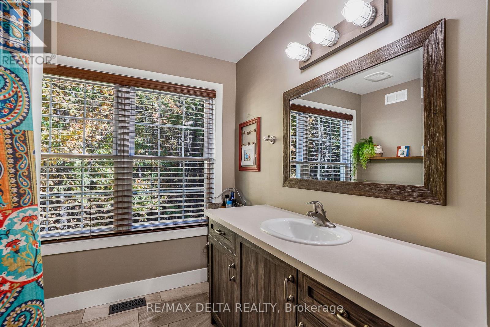 1749 Albert Leroux Road, The Nation, Ontario  K0A 1M0 - Photo 21 - X12946918