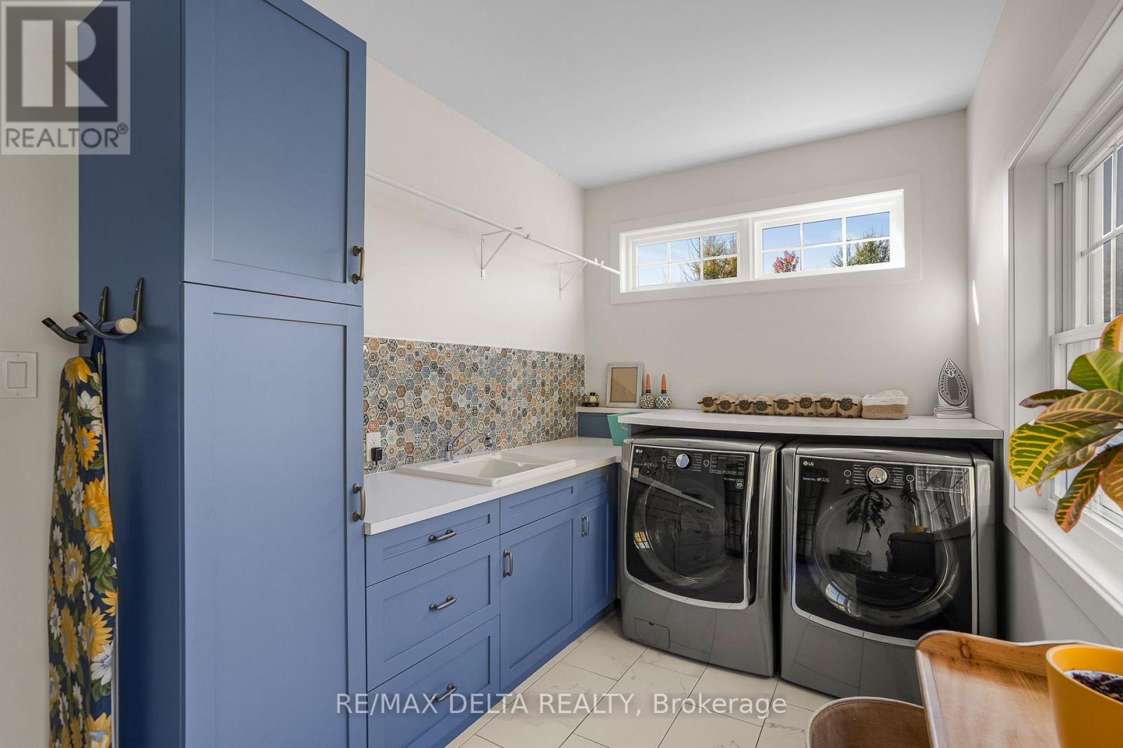 1749 Albert Leroux Road, The Nation, Ontario  K0A 1M0 - Photo 46 - X12946918