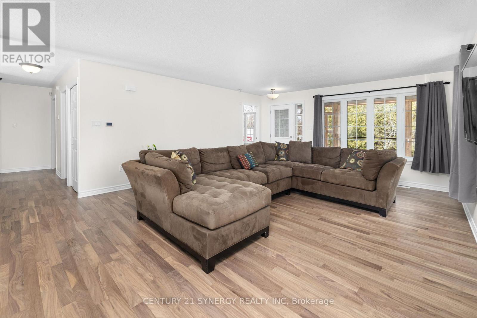 42 Empress Drive, North Grenville, Ontario  K0G 1J0 - Photo 8 - X12947018