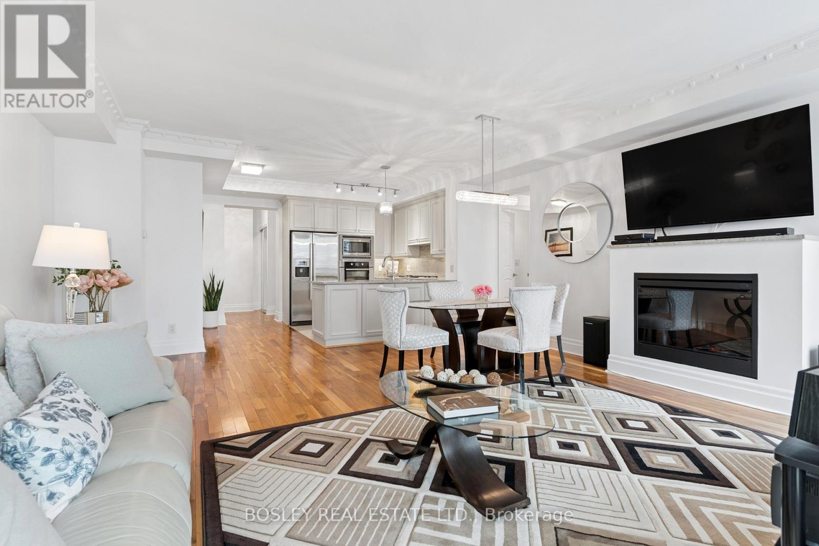 4501 - 16 Harbour Street, Toronto, Ontario  M5J 2Z7 - Photo 15 - C12946964