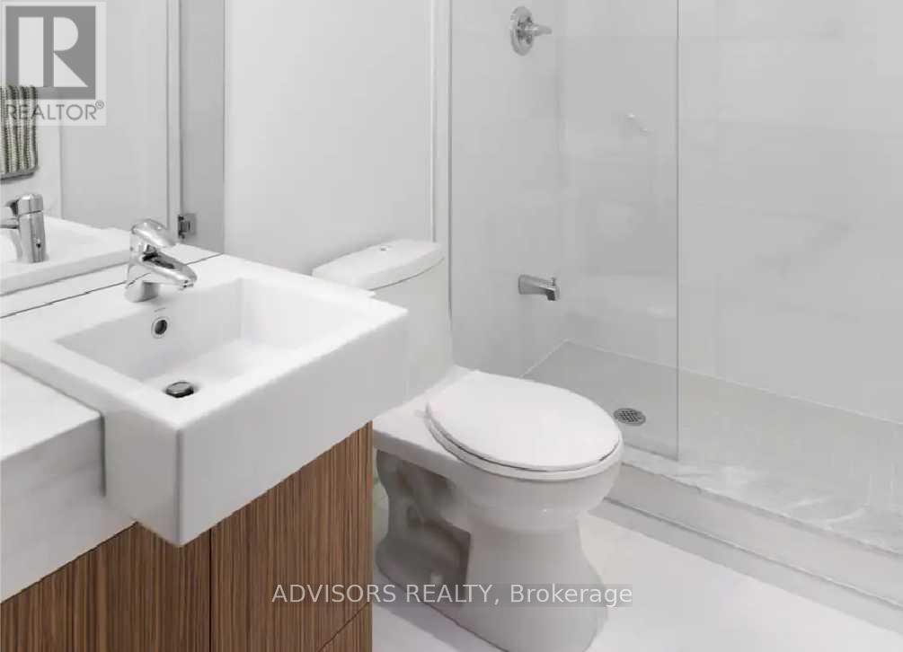 4011 - 8 The Esplanade Avenue, Toronto, Ontario  M5E 0A6 - Photo 9 - C12947014