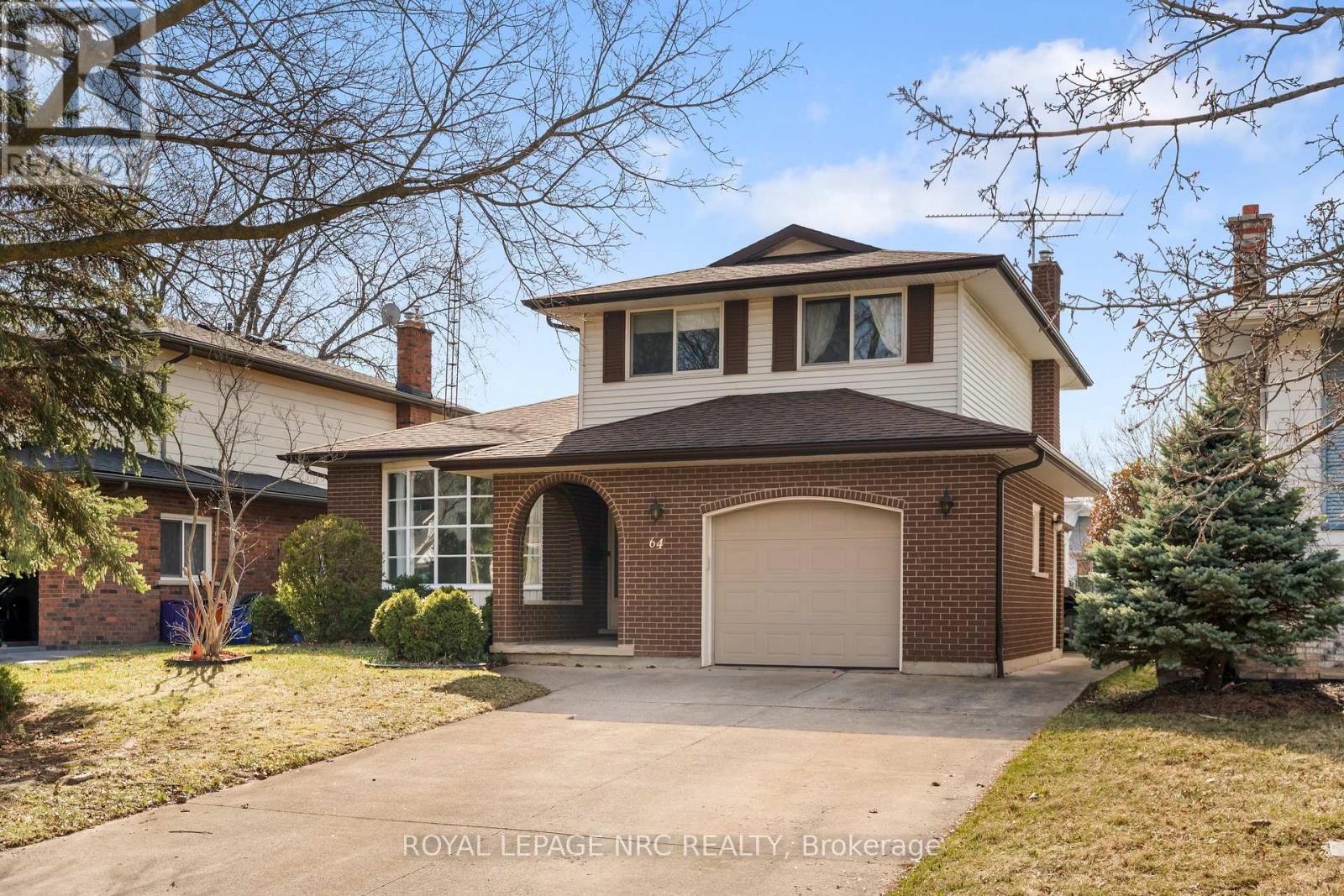 64 Adel Drive, St. Catharines, Ontario  L2M 7E6 - Photo 2 - X12945400