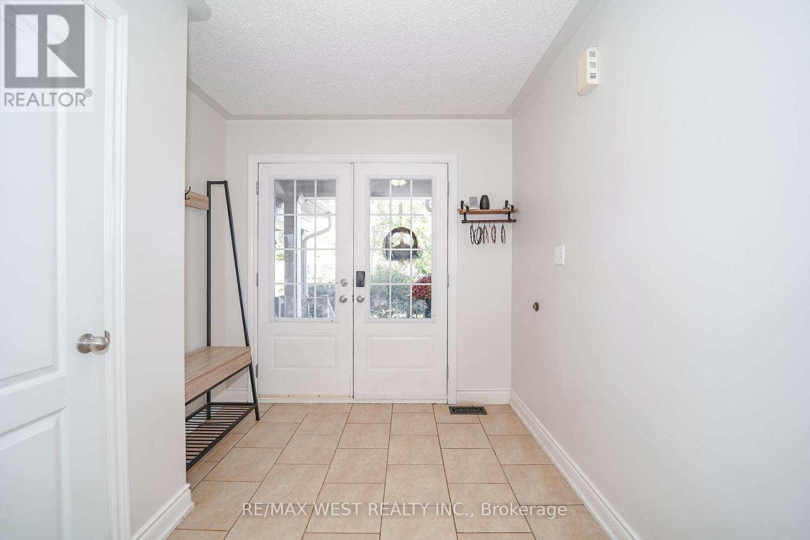 36 - 715 Grandview Street N, Oshawa, Ontario  L1K 0N2 - Photo 2 - E12767486