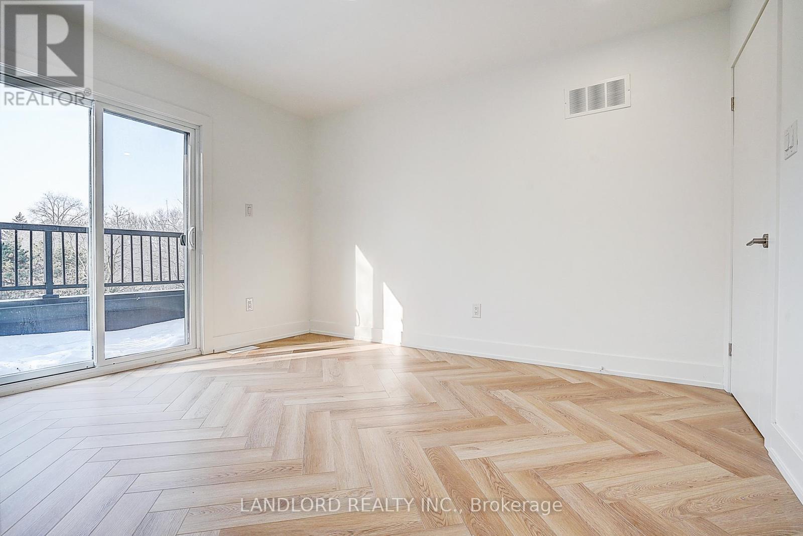 3 - 1146 Broadview Avenue, Toronto, Ontario  M4K 2S5 - Photo 34 - E12946966