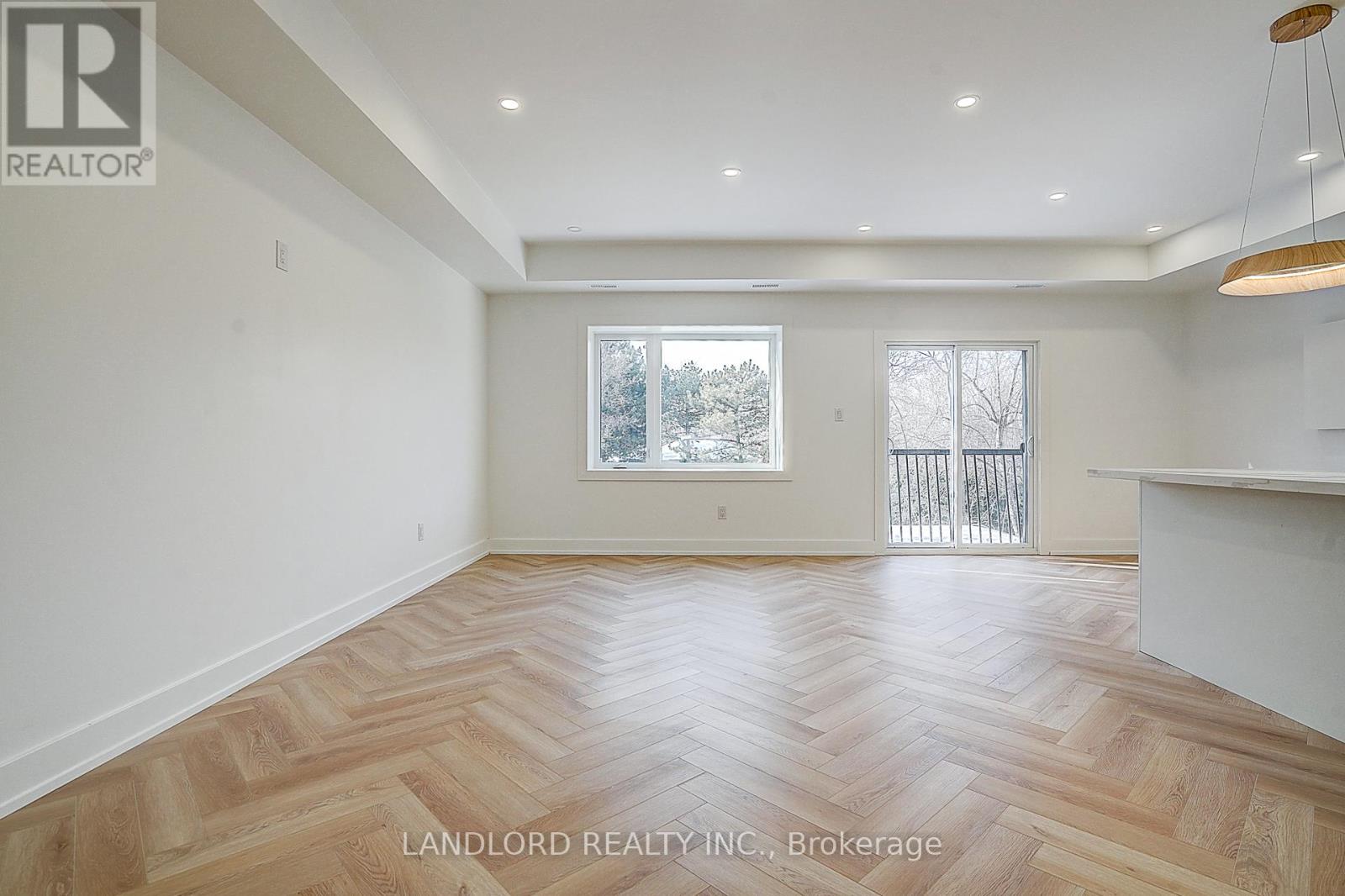 3 - 1146 Broadview Avenue, Toronto, Ontario  M4K 2S5 - Photo 8 - E12946966