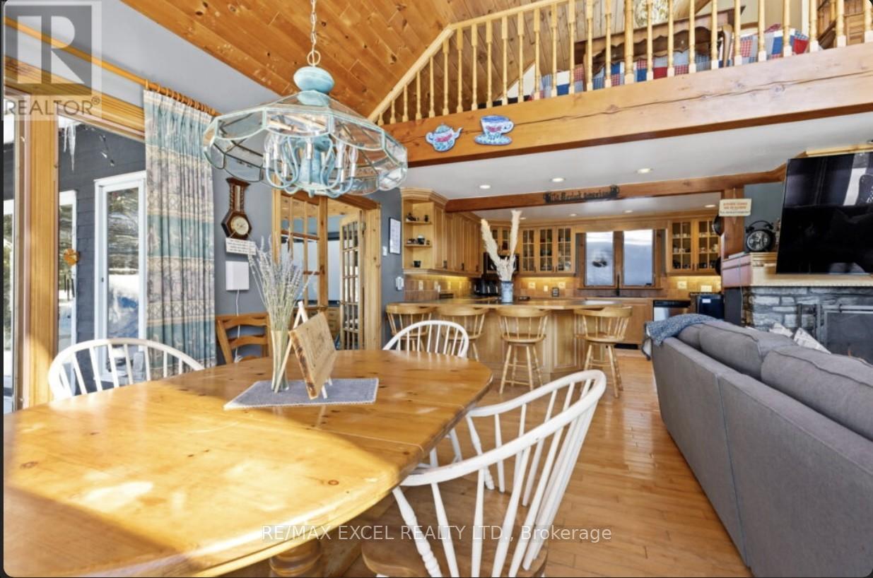 2 - 1205 Joe River Road, Muskoka Lakes, Ontario  P0C 1J0 - Photo 6 - X12946144