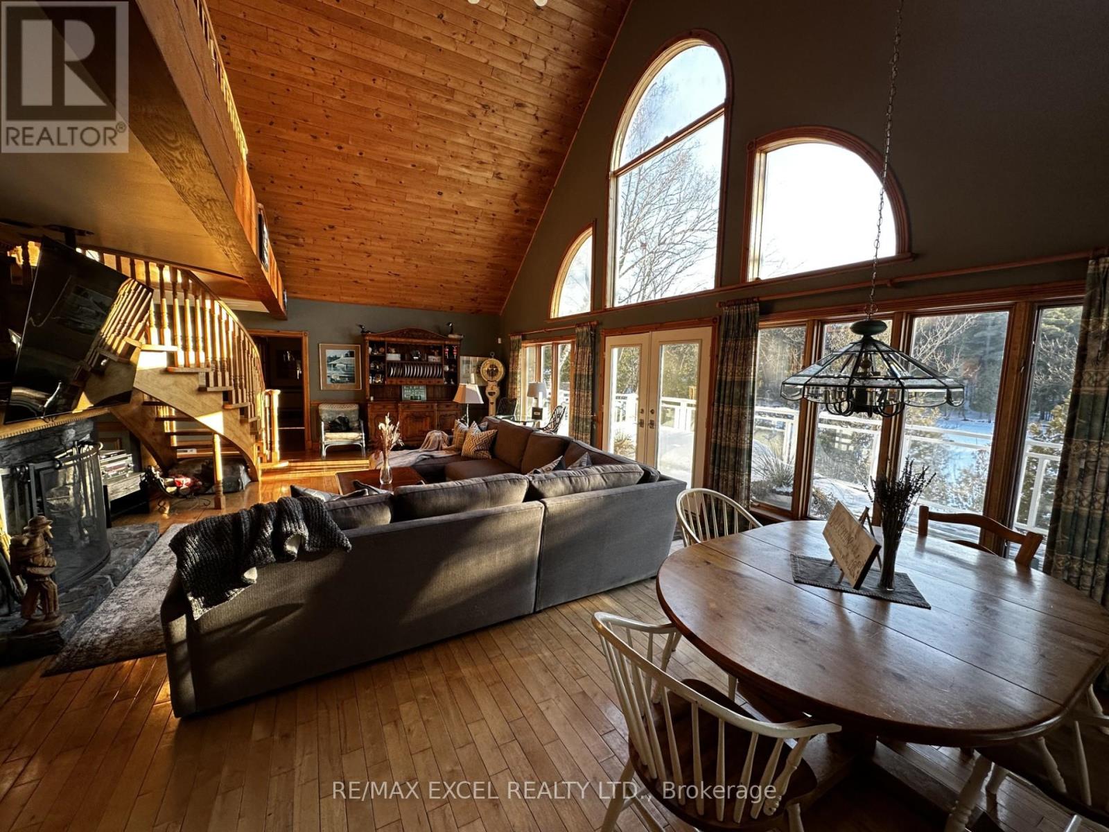 2 - 1205 Joe River Road, Muskoka Lakes, Ontario  P0C 1J0 - Photo 5 - X12946144