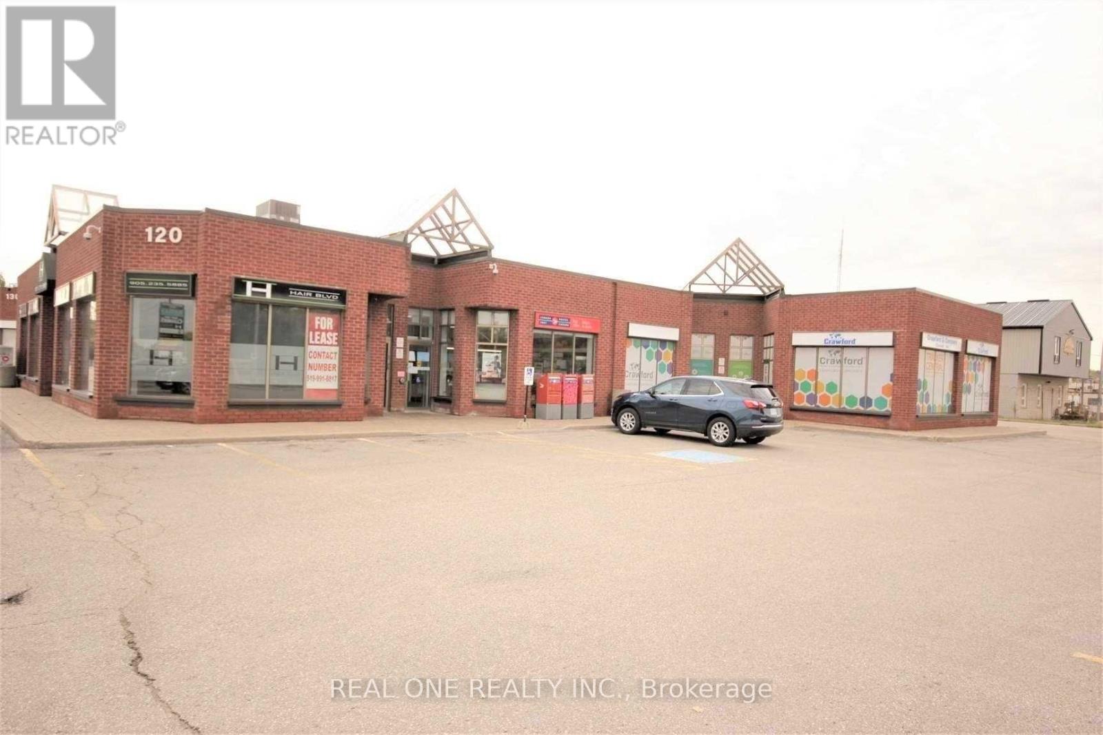 1 & 2 - 120 Mulock Drive, Newmarket, Ontario  L3Y 7C5 - Photo 2 - N12946912