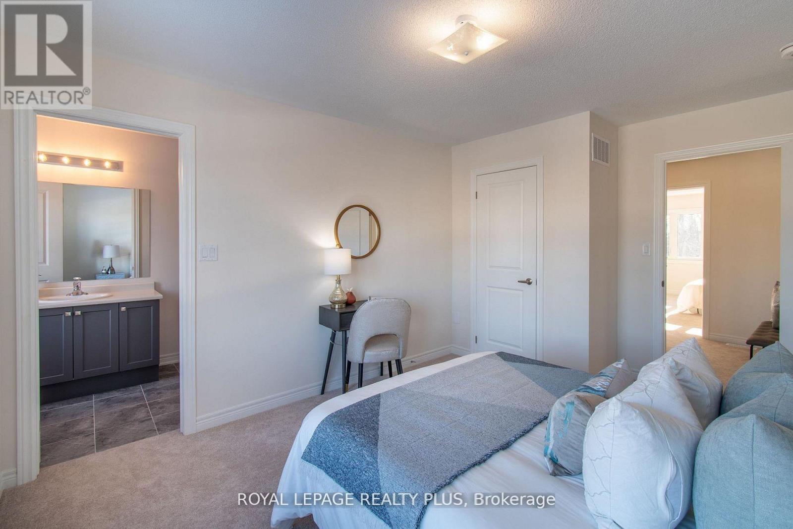 147 Dovedale Drive, Georgina, Ontario  L4P 0S6 - Photo 20 - N12946916