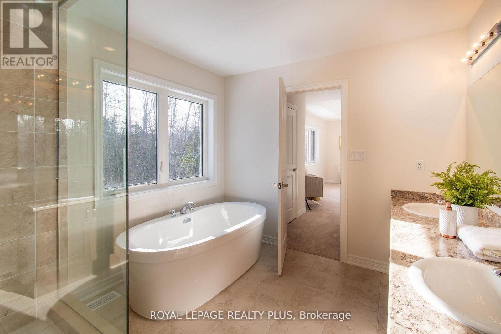 147 Dovedale Drive, Georgina, Ontario  L4P 0S6 - Photo 29 - N12946916