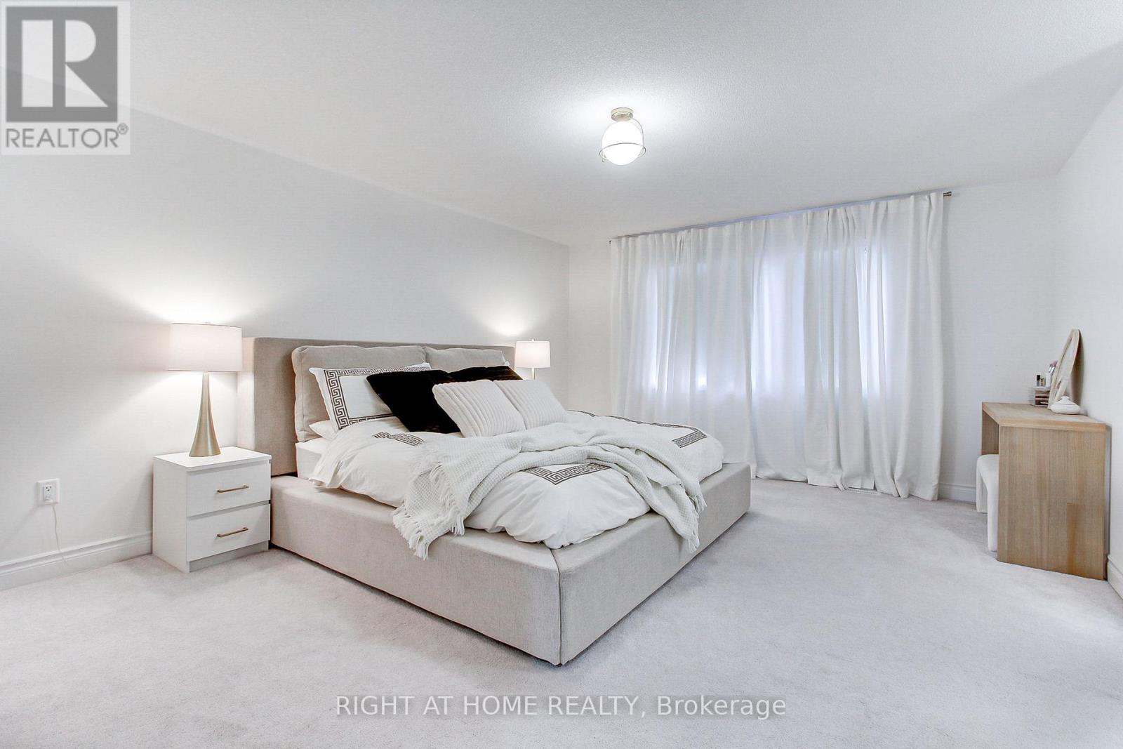 29 Pear Blossom Way, East Gwillimbury, Ontario  L9N 0T3 - Photo 19 - N12946926