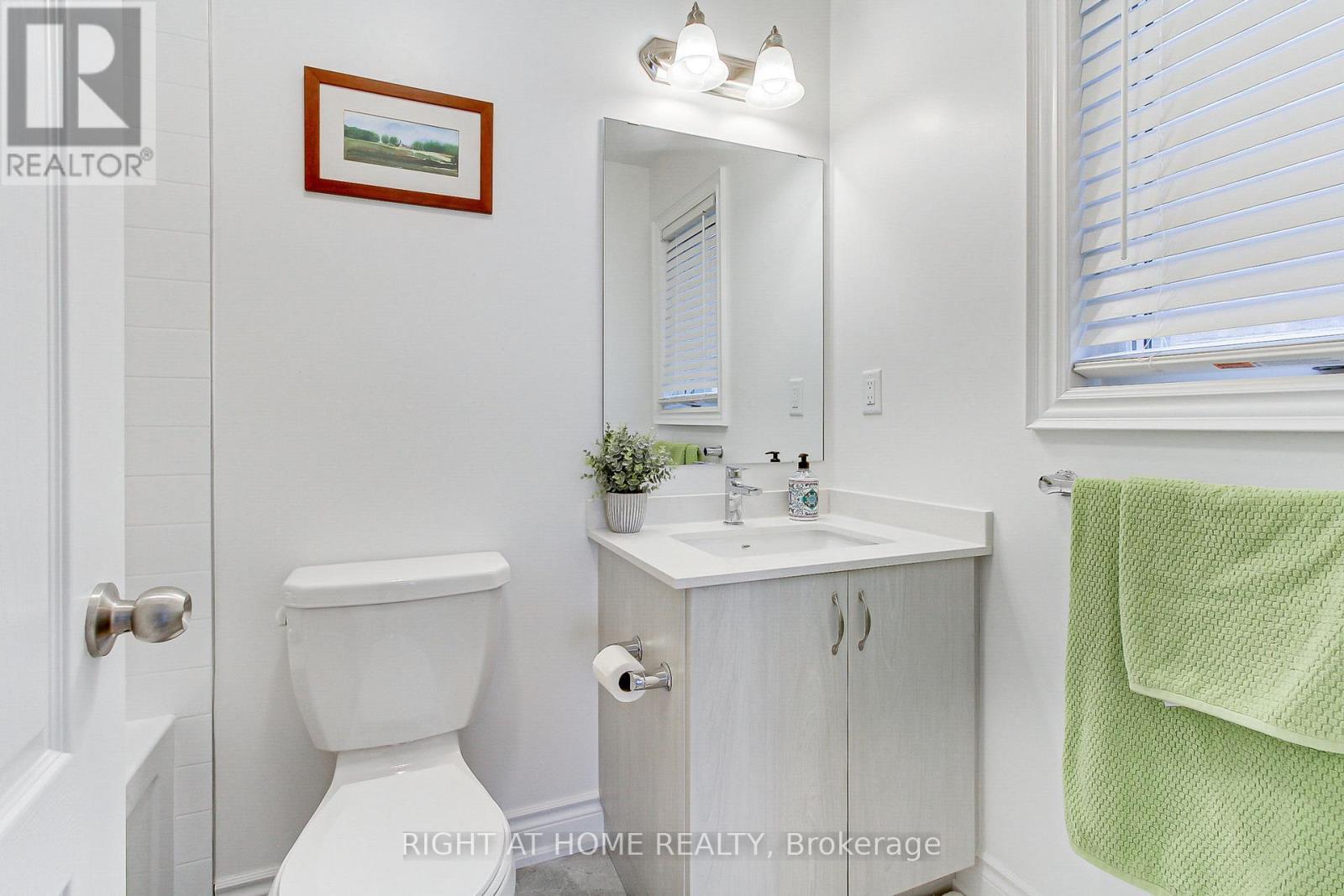 29 Pear Blossom Way, East Gwillimbury, Ontario  L9N 0T3 - Photo 31 - N12946926