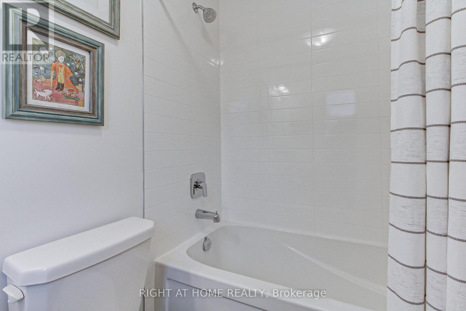 29 Pear Blossom Way, East Gwillimbury, Ontario  L9N 0T3 - Photo 36 - N12946926