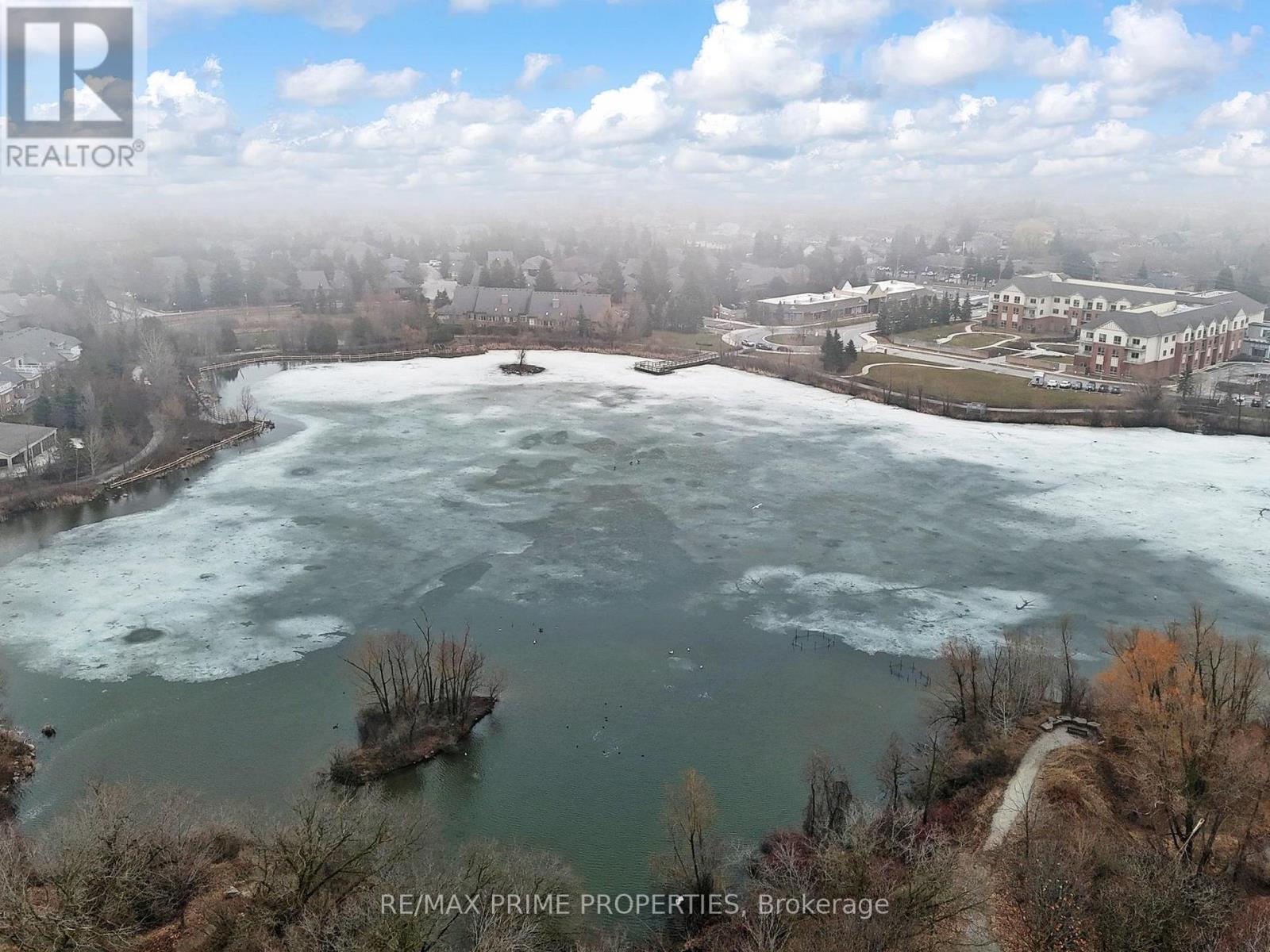 4 Colleen Bay Way, Markham, Ontario  L6E 1B4 - Photo 49 - N12946942