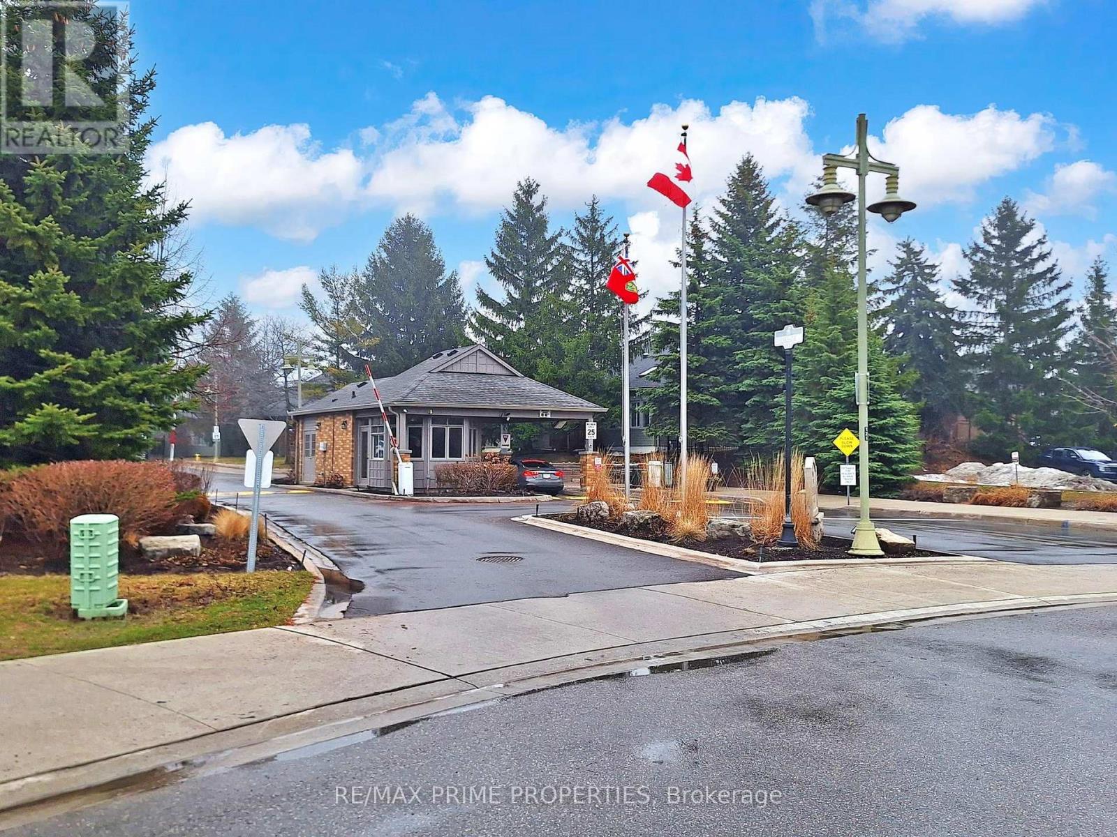 4 Colleen Bay Way, Markham, Ontario  L6E 1B4 - Photo 50 - N12946942