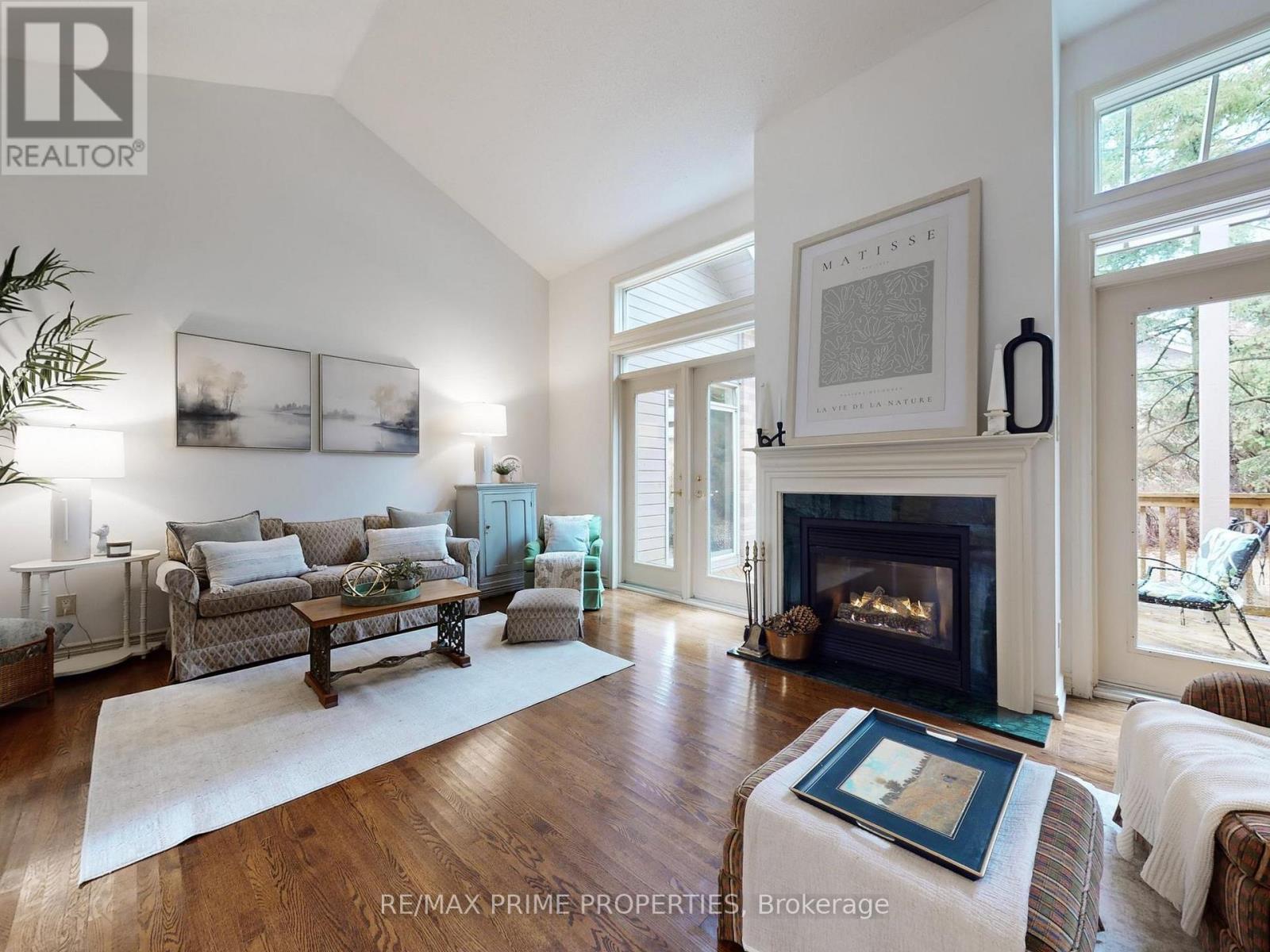 4 Colleen Bay Way, Markham, Ontario  L6E 1B4 - Photo 6 - N12946942