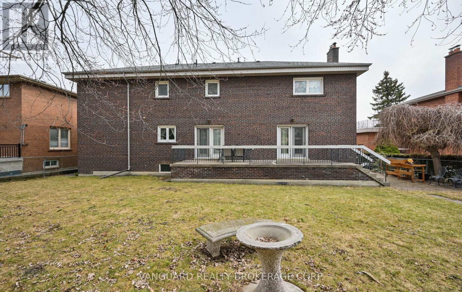 313 Firglen Ridge, Vaughan, Ontario  L4L 1N6 - Photo 48 - N12946956