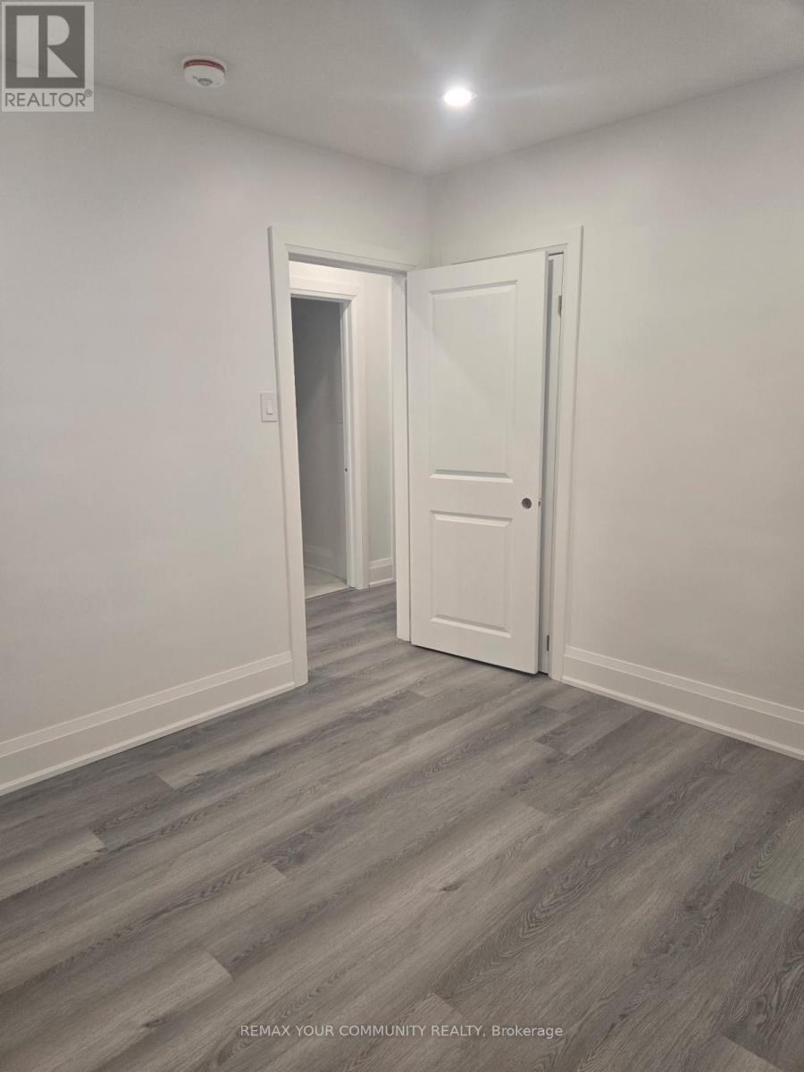 64 Rockport Crescent, Richmond Hill, Ontario  L4C 2L6 - Photo 13 - N12946988