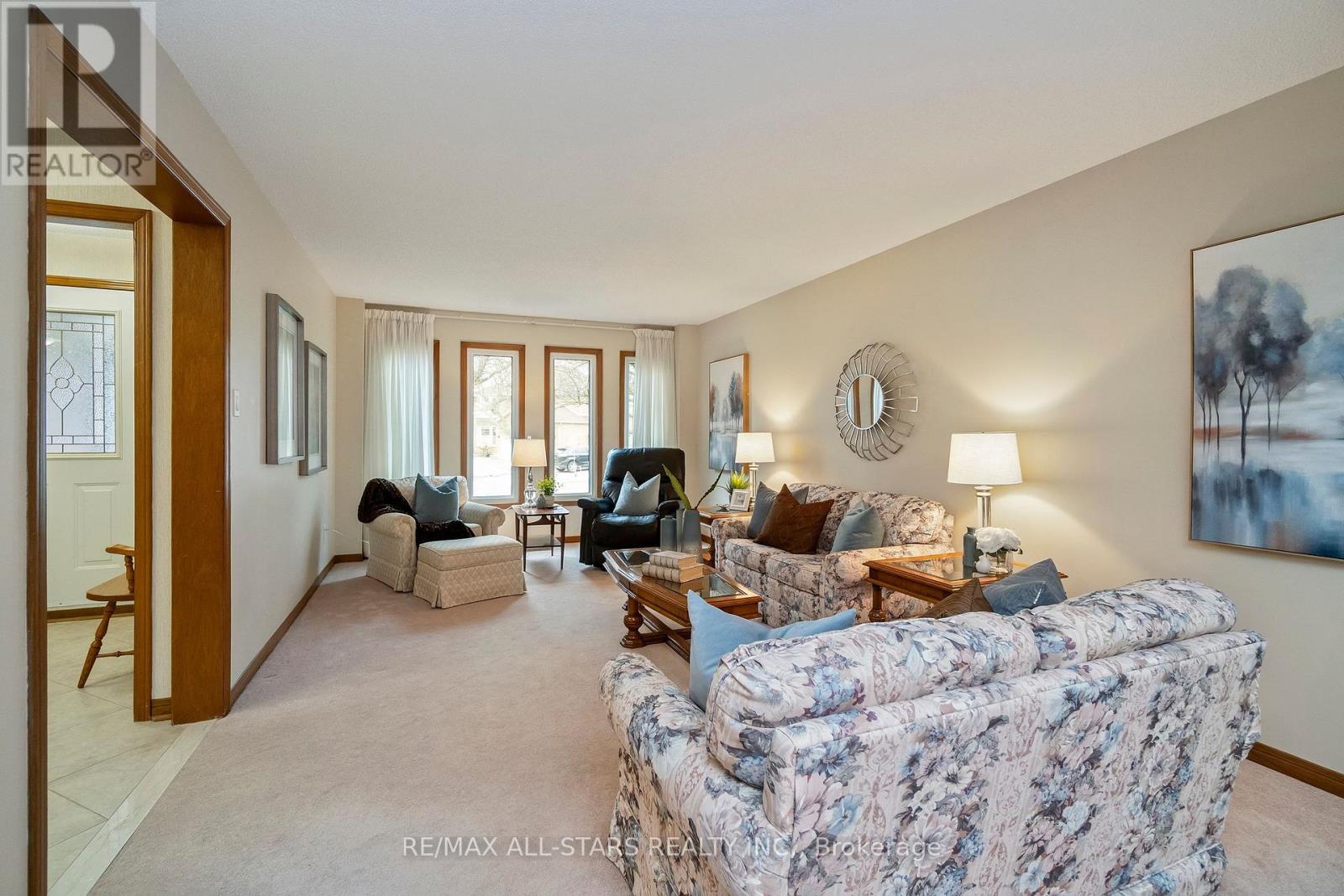 33 Carpenter Court, Markham, Ontario  L3P 6W3 - Photo 13 - N12947032