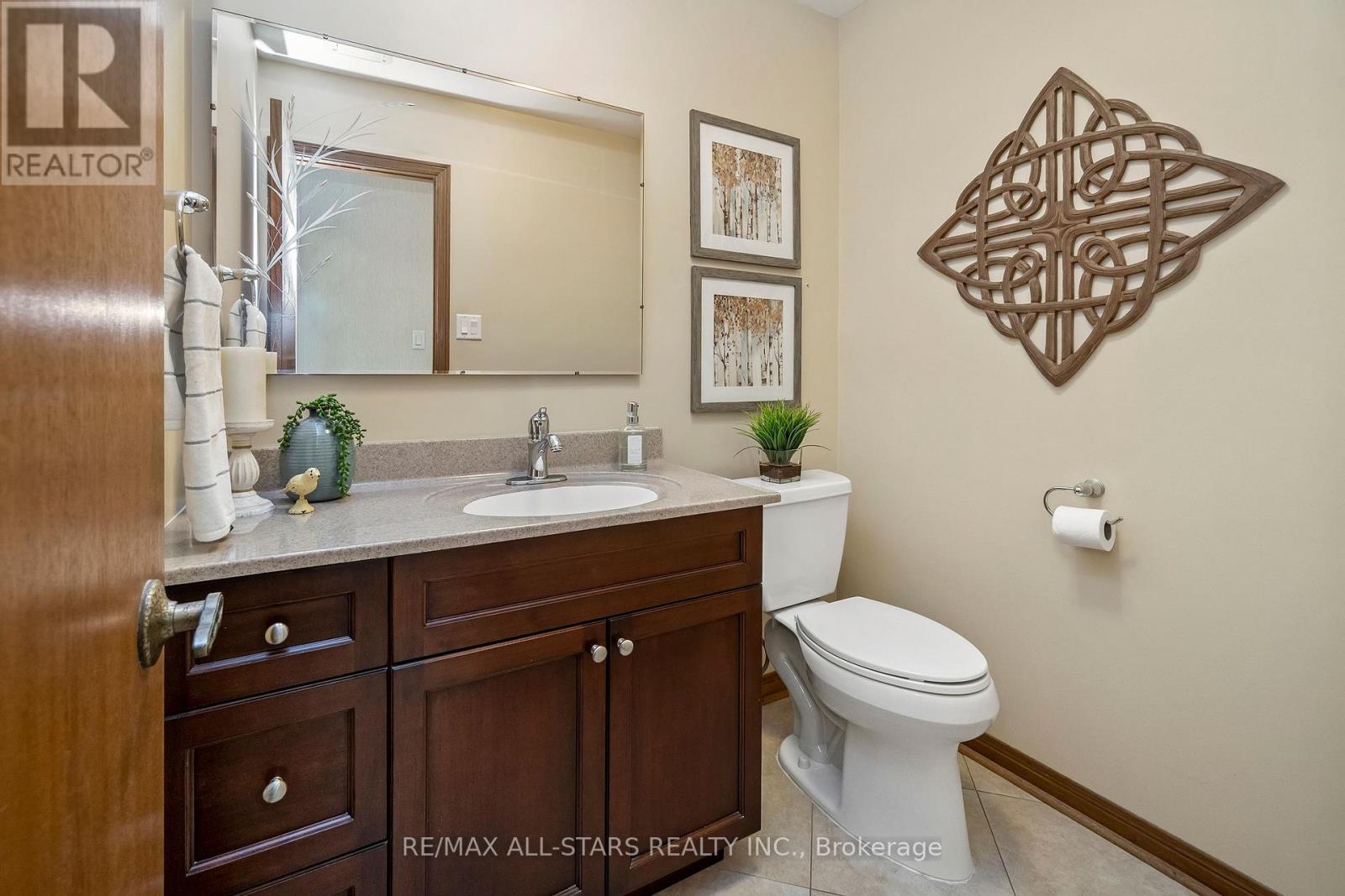 33 Carpenter Court, Markham, Ontario  L3P 6W3 - Photo 16 - N12947032