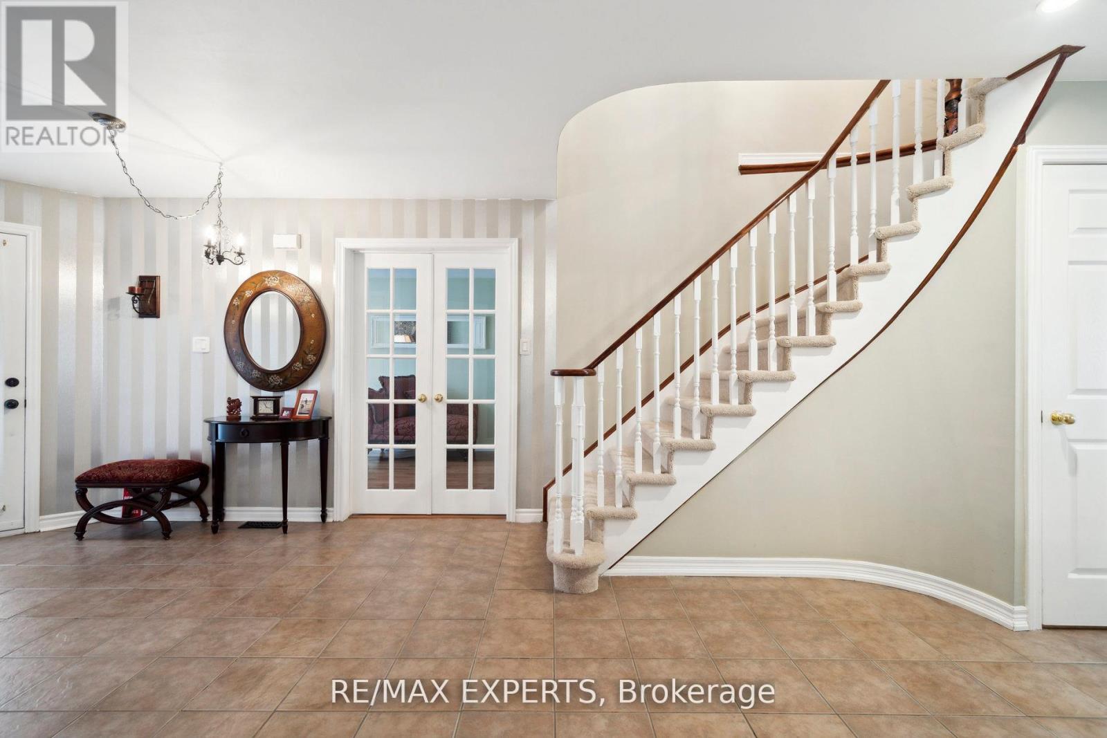 5 Kelsey Crescent, Barrie, Ontario  L4N 0J7 - Photo 7 - S12946974