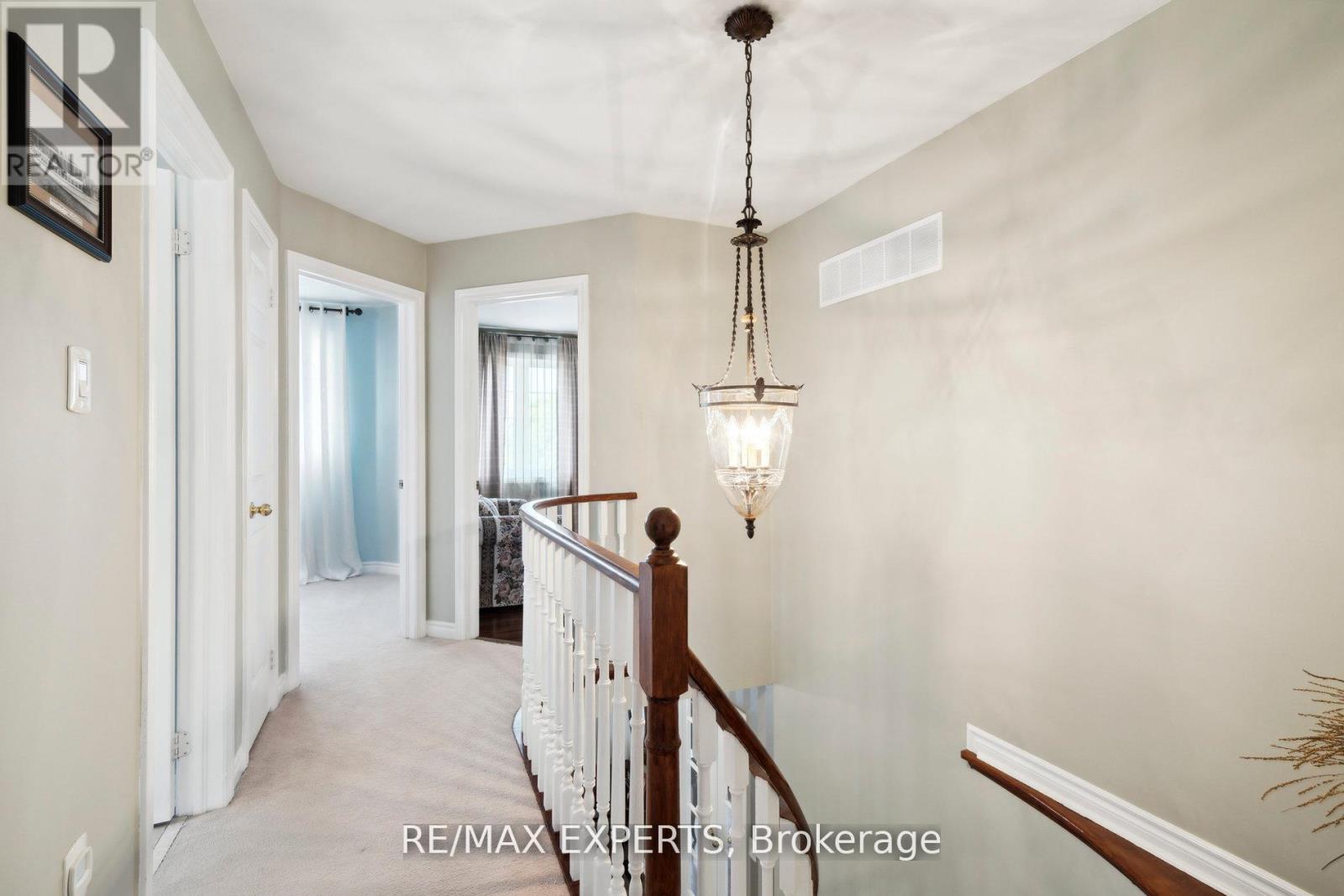 5 Kelsey Crescent, Barrie, Ontario  L4N 0J7 - Photo 8 - S12946974