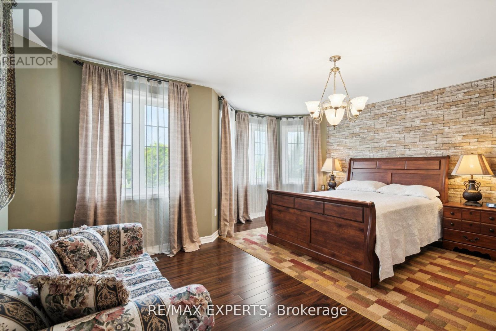 5 Kelsey Crescent, Barrie, Ontario  L4N 0J7 - Photo 9 - S12946974