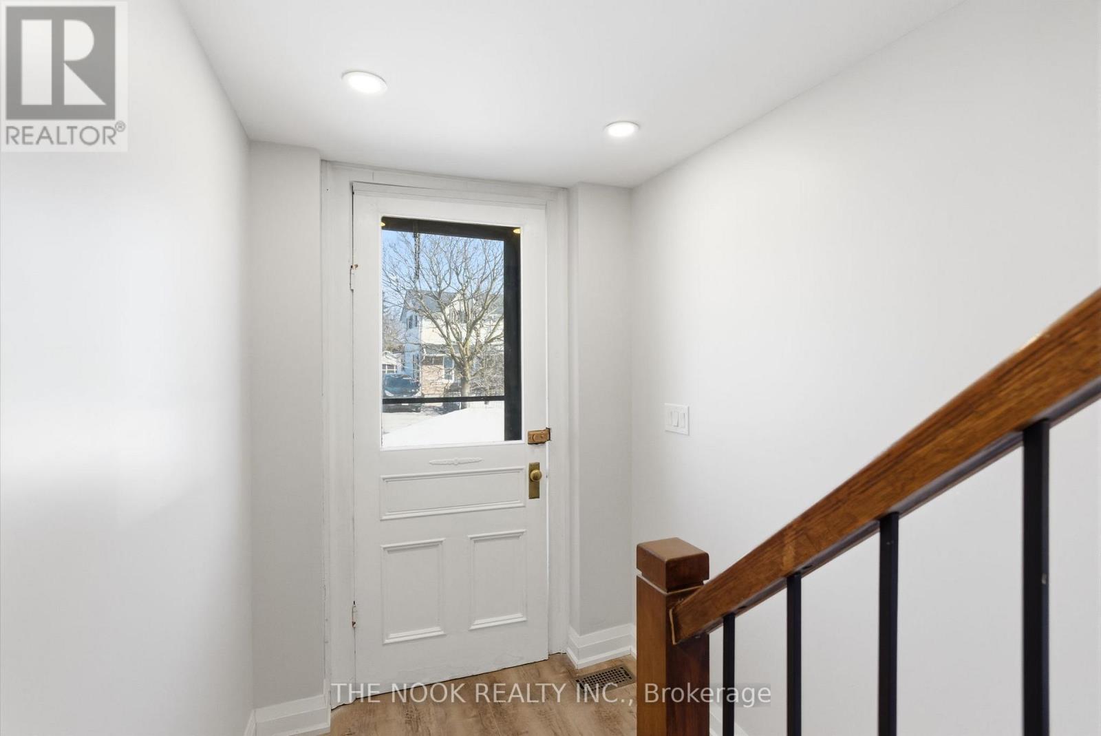 71 Wellington Street, Clarington, Ontario  L1C 1V6 - Photo 4 - E12946950