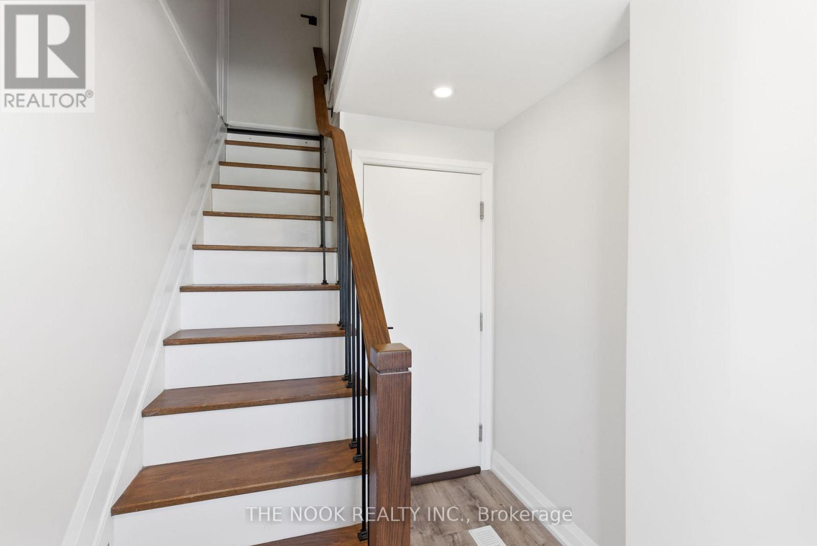 71 Wellington Street, Clarington, Ontario  L1C 1V6 - Photo 5 - E12946950