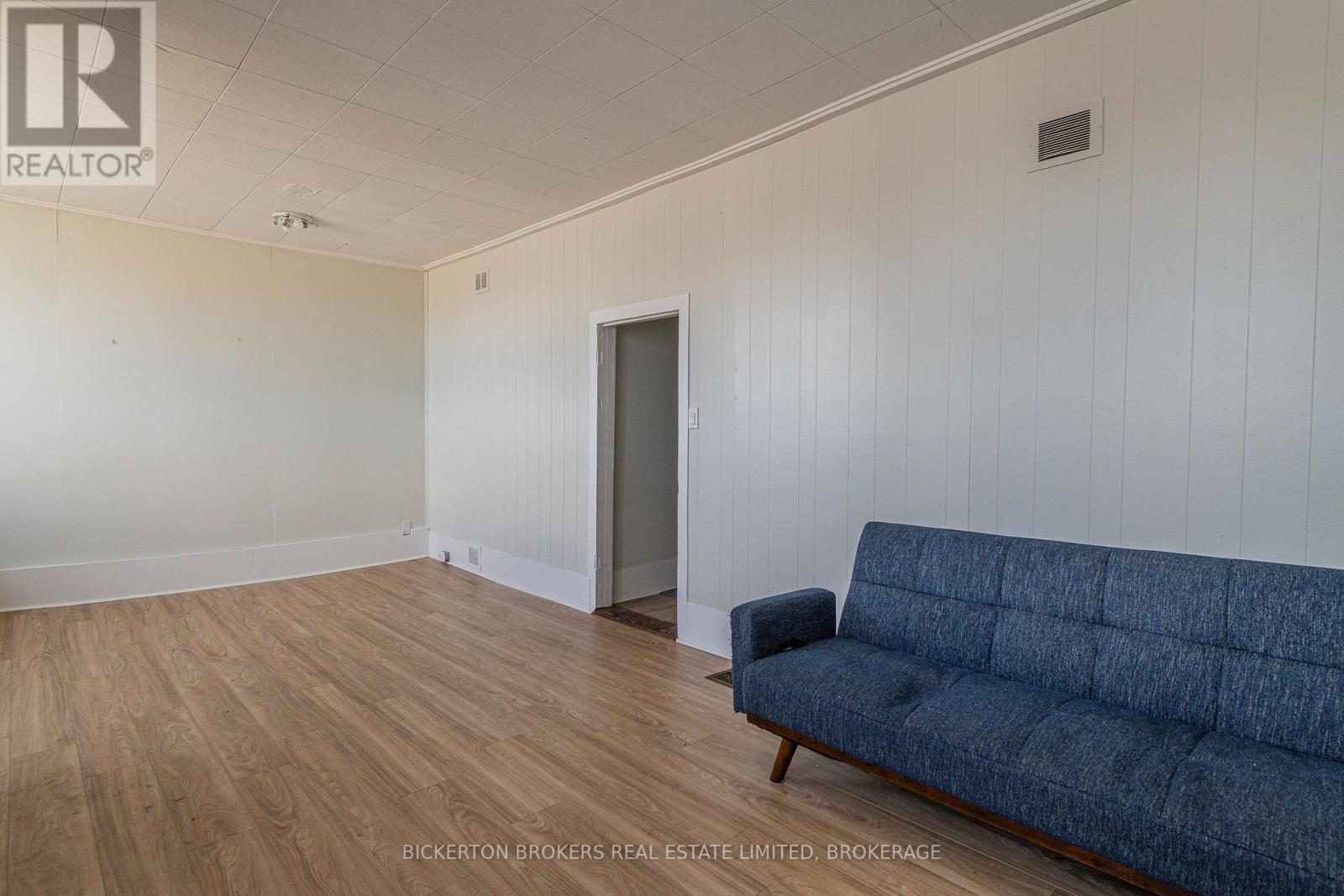 1064 Prince Street, Lansdowne Village, Ontario  K0E 1L0 - Photo 12 - X12947048