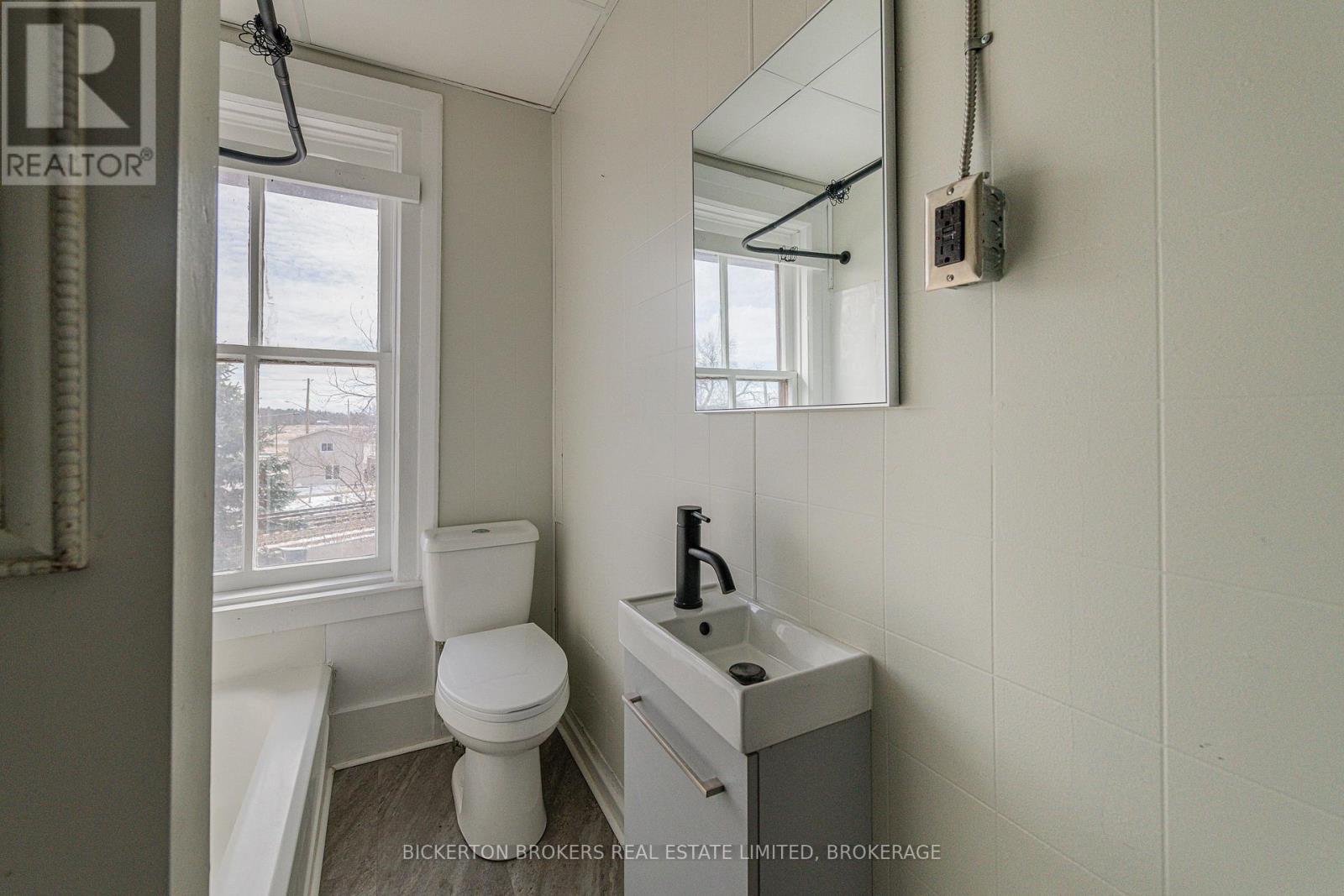 1064 Prince Street, Lansdowne Village, Ontario  K0E 1L0 - Photo 27 - X12947048