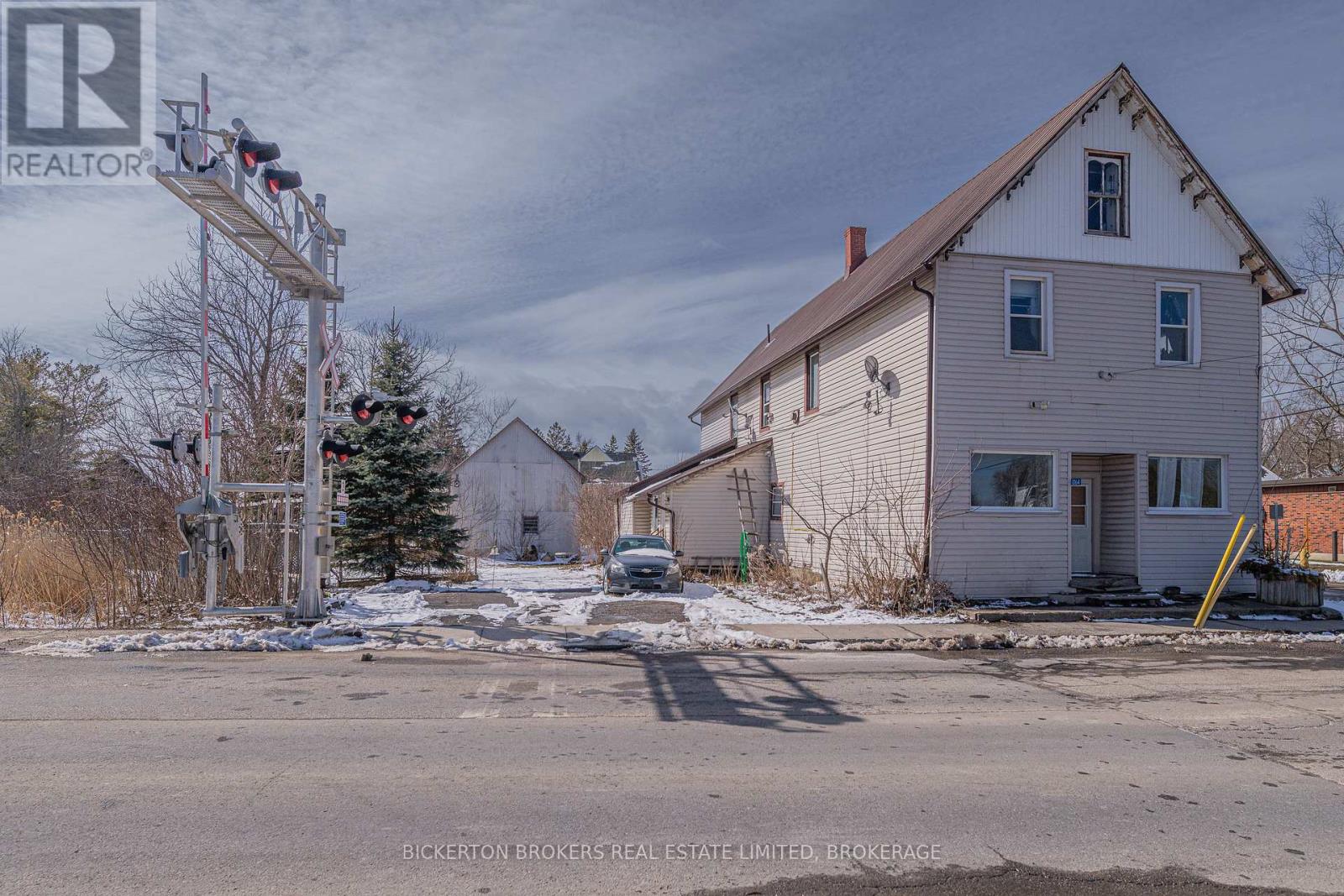 1064 Prince Street, Lansdowne Village, Ontario  K0E 1L0 - Photo 8 - X12947048